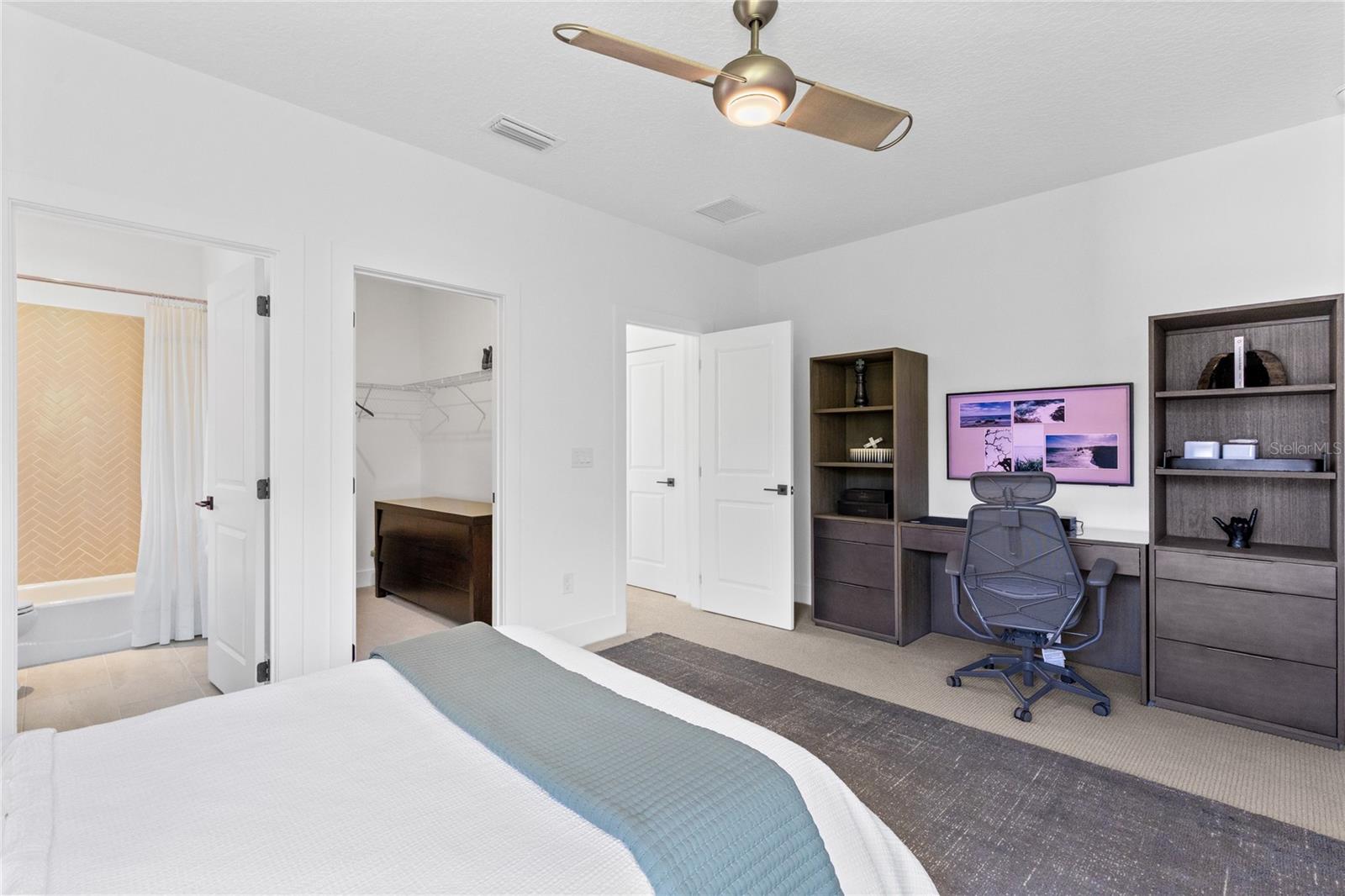 WESLYN PARK - Residential