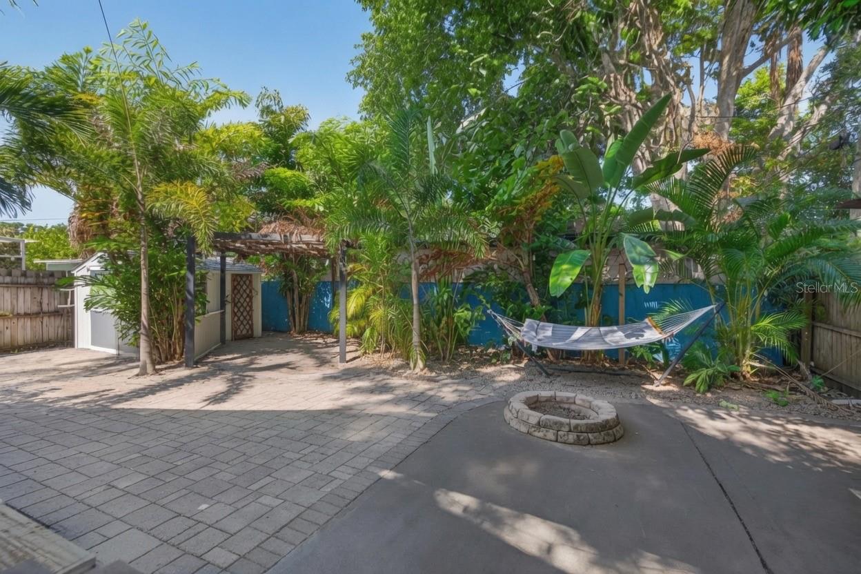 PASADENA HEIGHTS - Residential