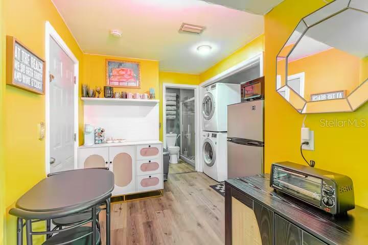 PASADENA HEIGHTS - Residential