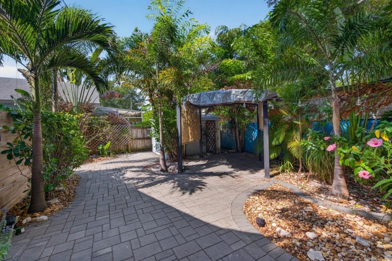 PASADENA HEIGHTS - Residential
