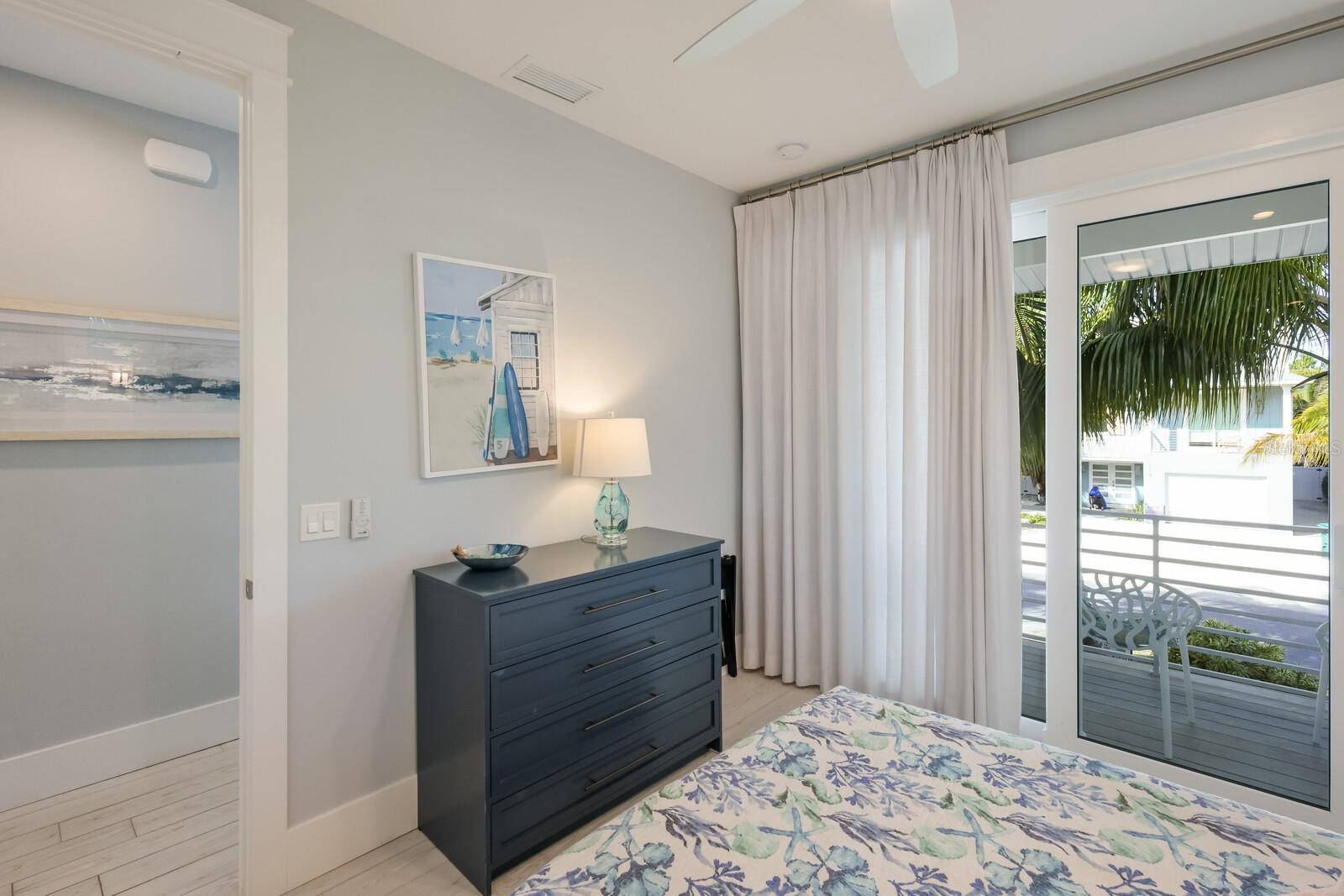 ANNA MARIA BEACH - Residential