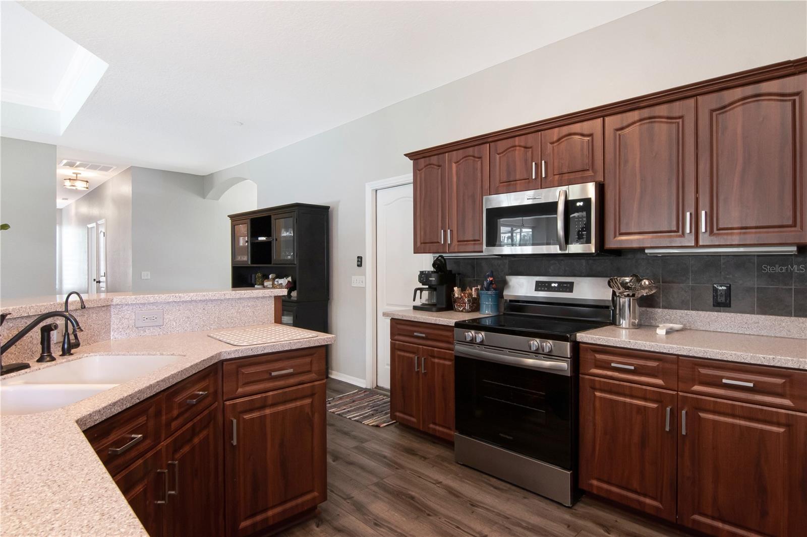 NORTH TAMPA LAND COS SUB - Residential