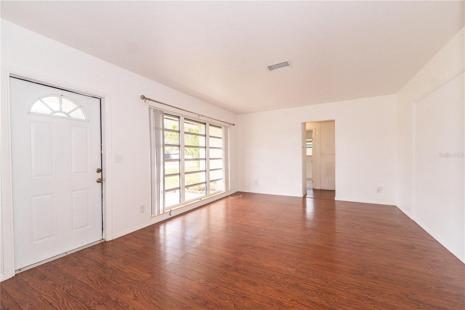KENSINGTON PARK - Residential Lease