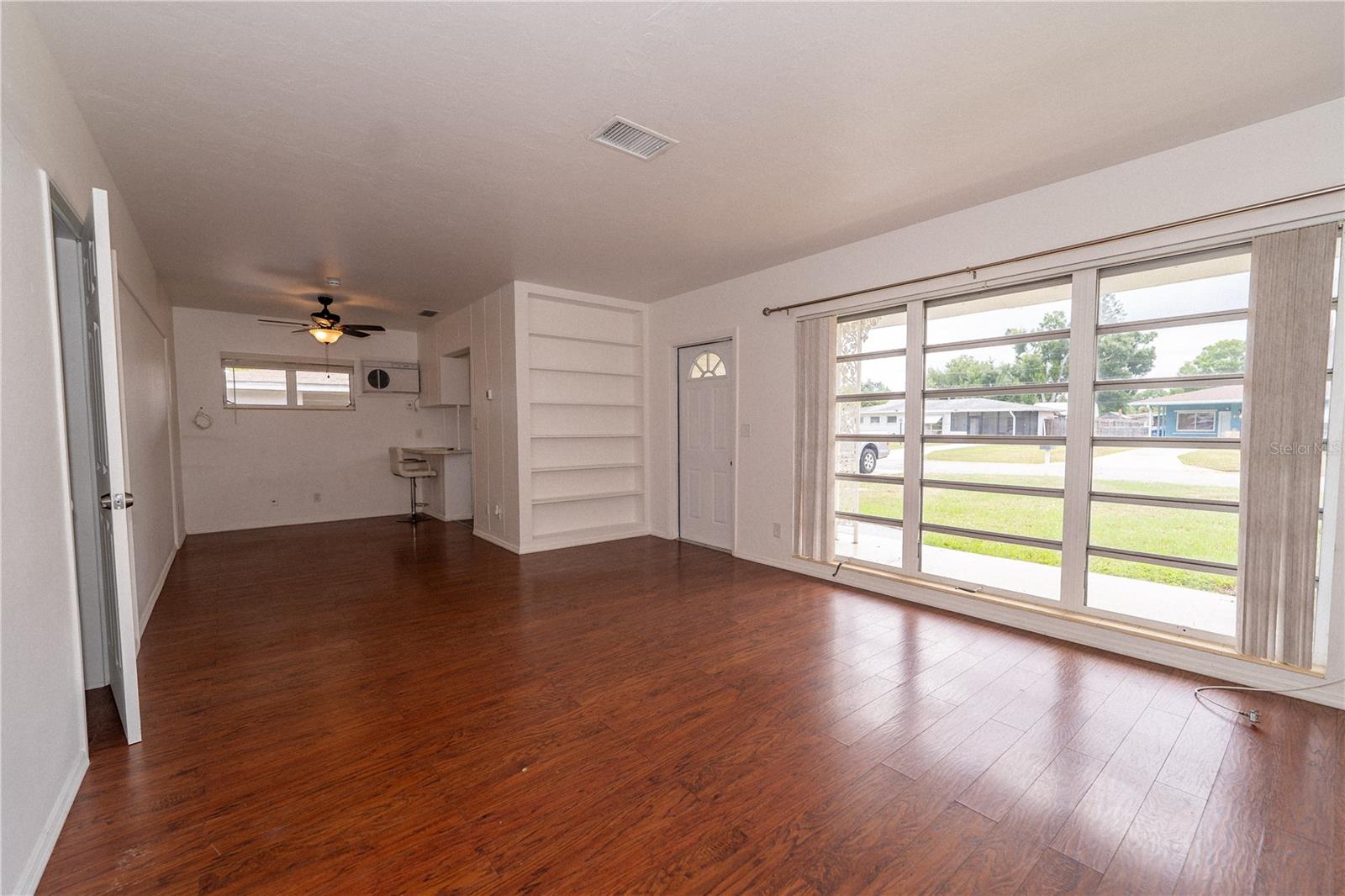 KENSINGTON PARK - Residential Lease