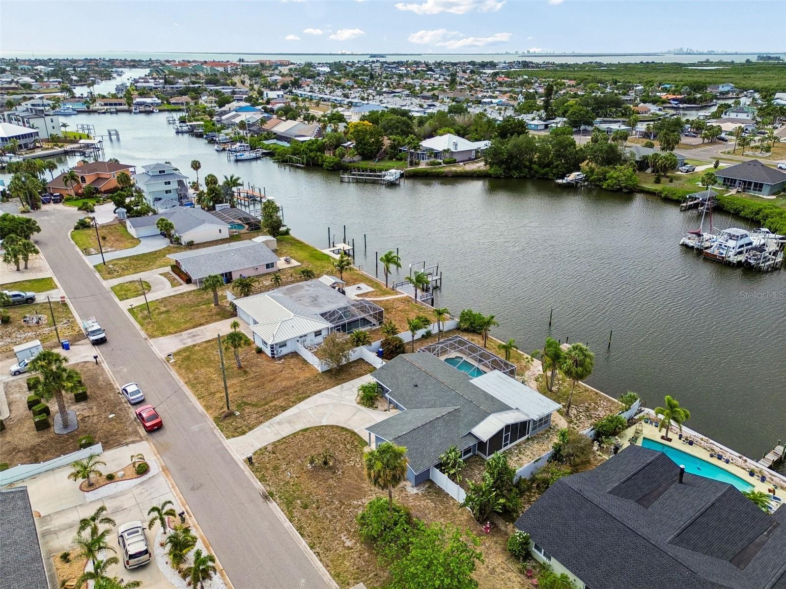 APOLLO BEACH UNIT TWO - Residential