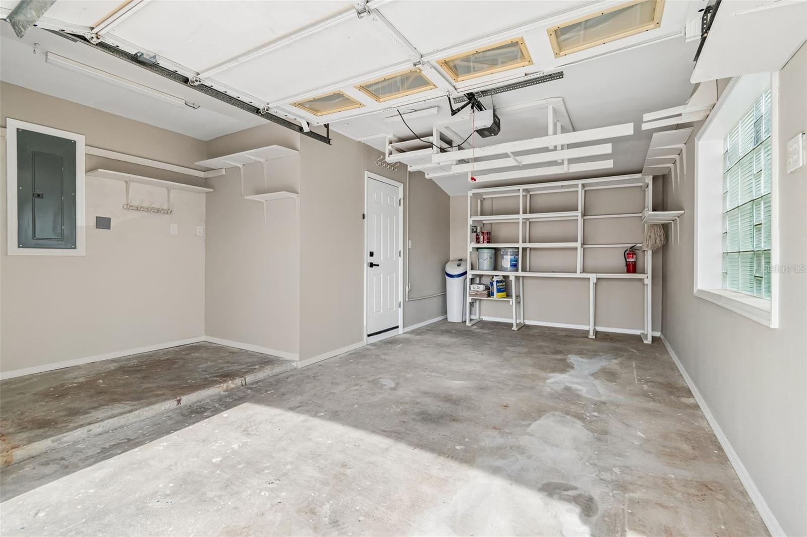 APOLLO BEACH UNIT TWO - Residential