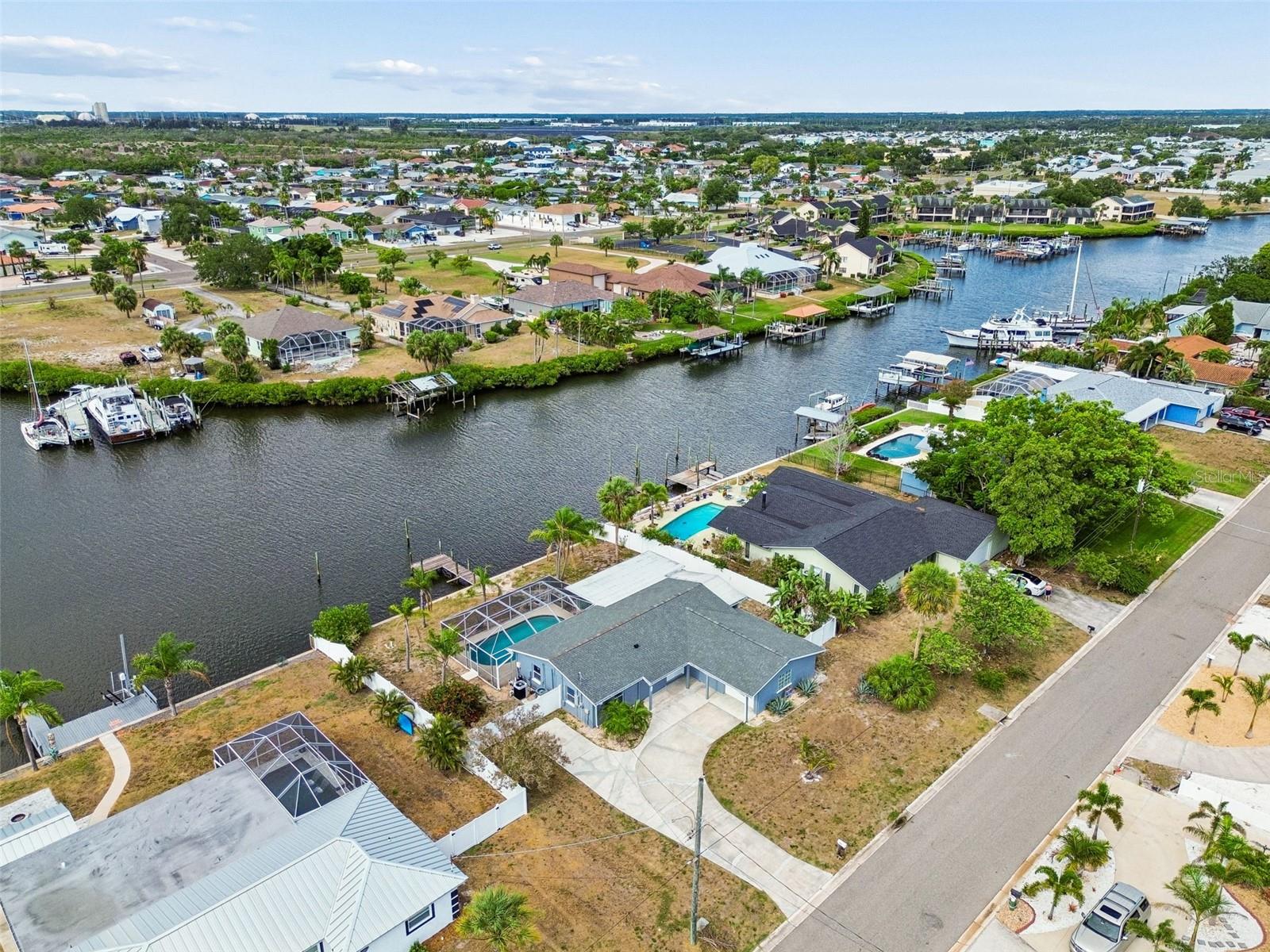 APOLLO BEACH UNIT TWO - Residential