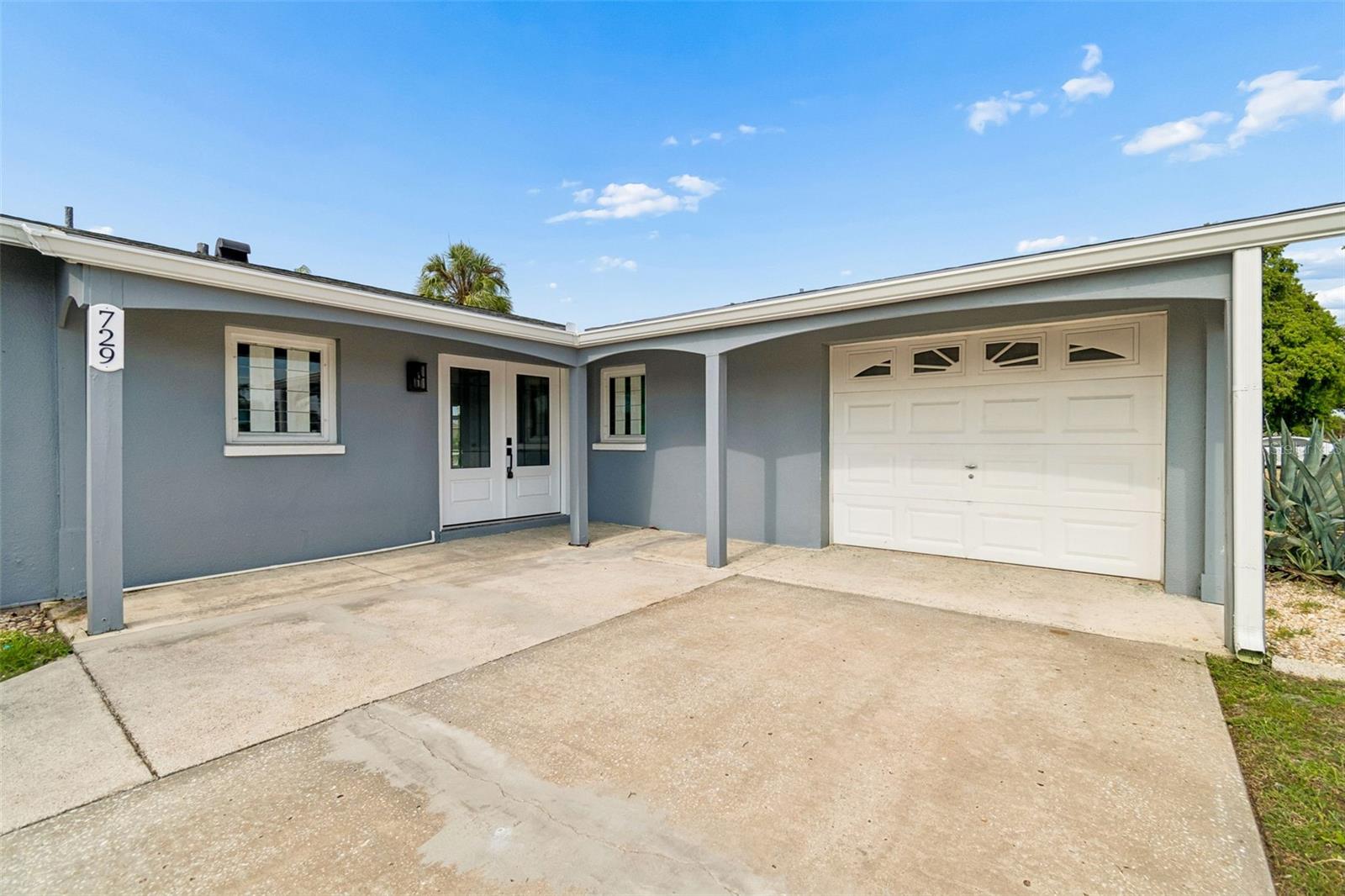 APOLLO BEACH UNIT TWO - Residential