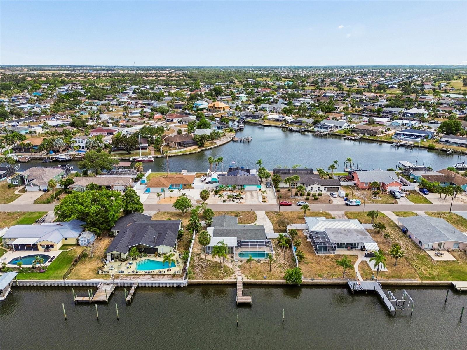 APOLLO BEACH UNIT TWO - Residential