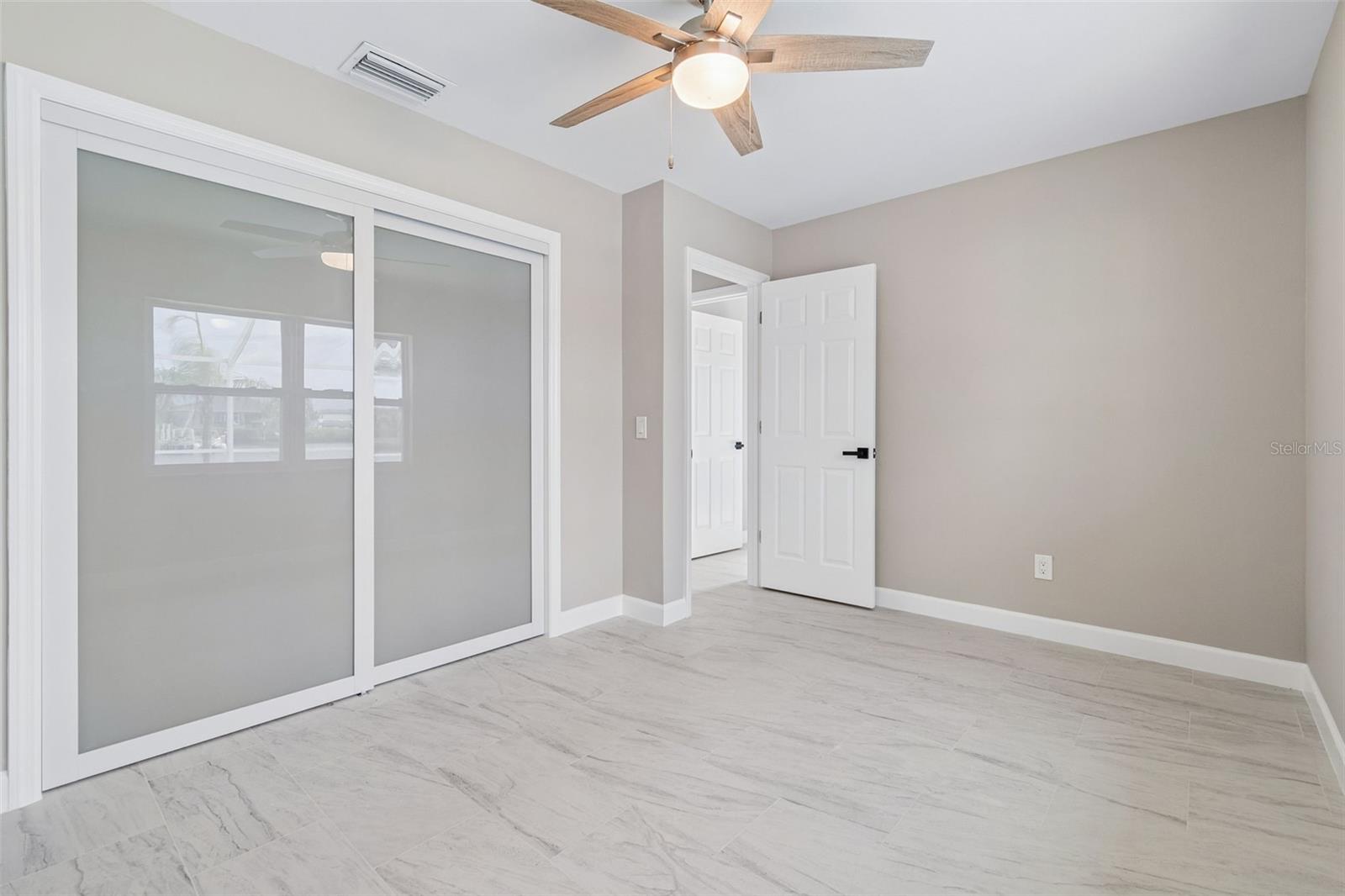 APOLLO BEACH UNIT TWO - Residential