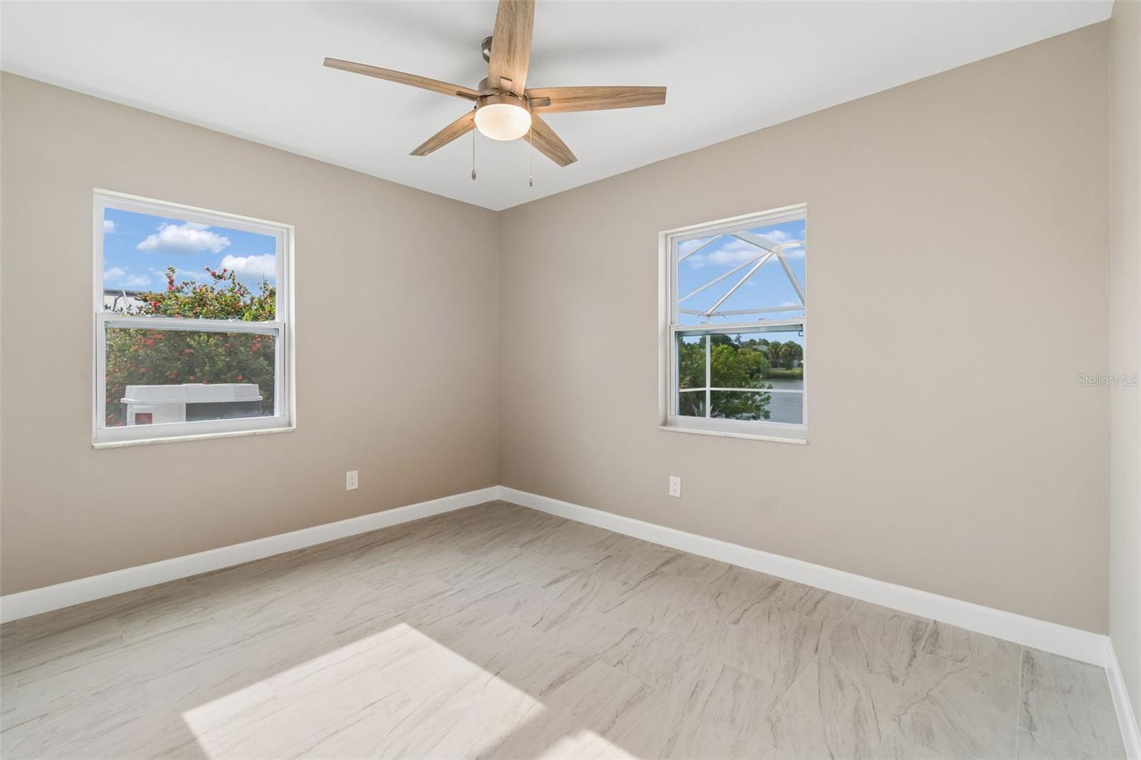 APOLLO BEACH UNIT TWO - Residential