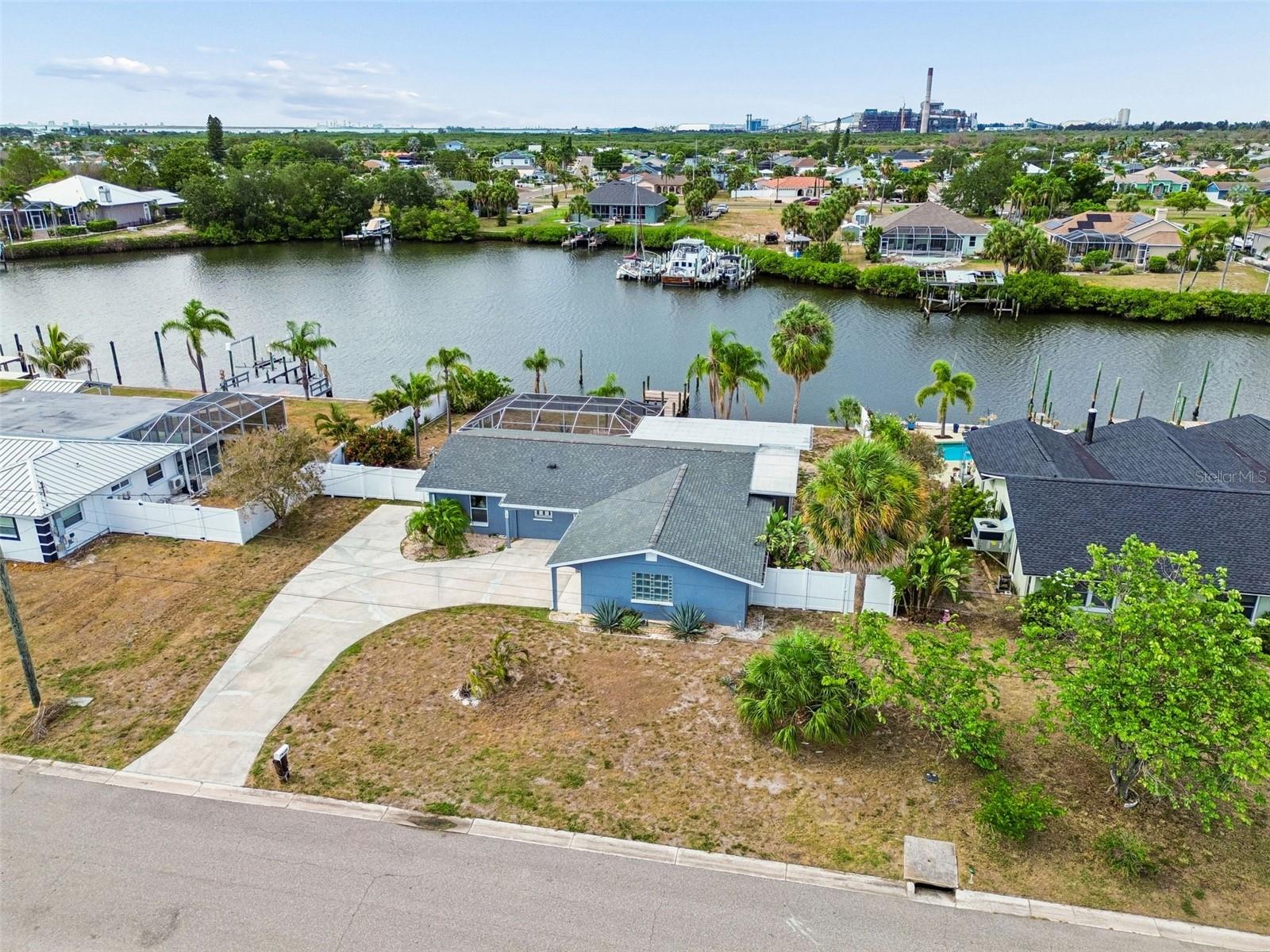 APOLLO BEACH UNIT TWO - Residential