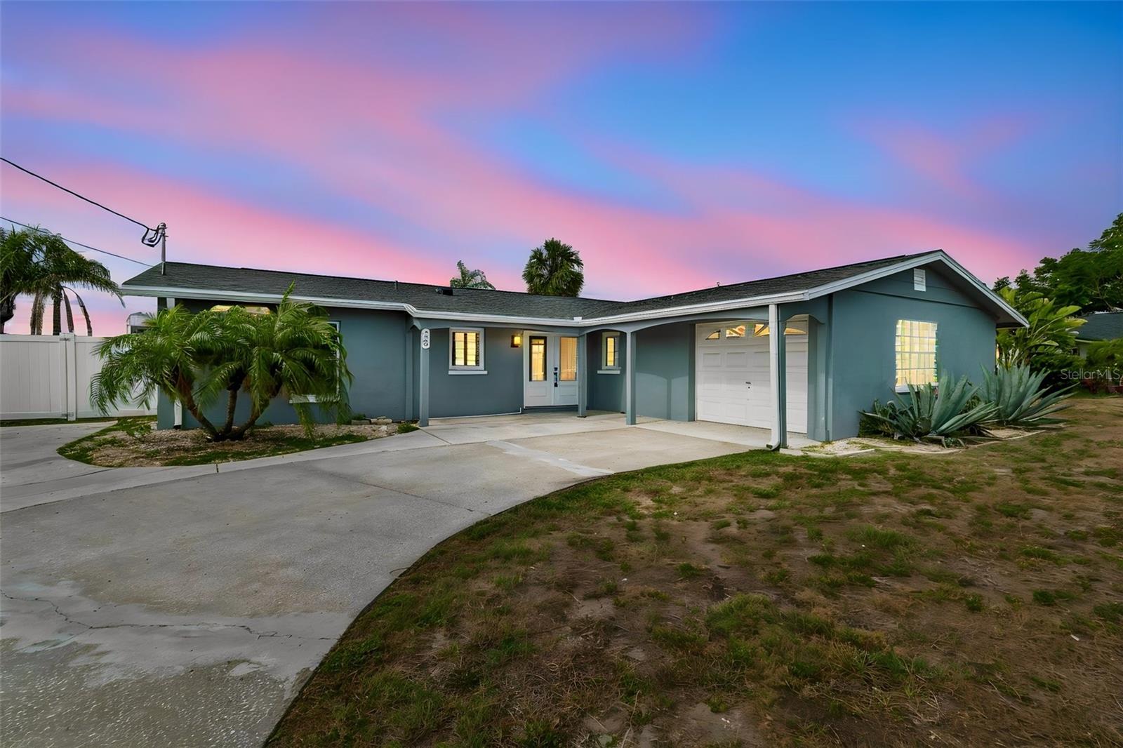 APOLLO BEACH UNIT TWO - Residential