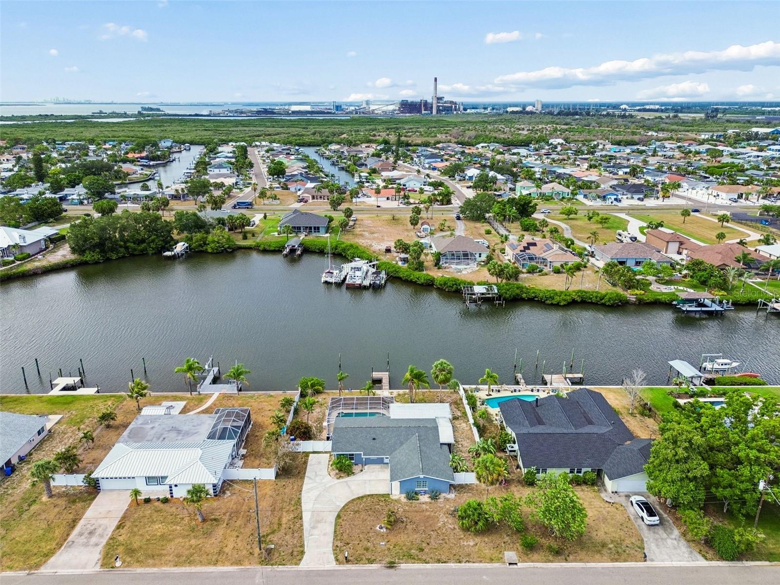 APOLLO BEACH UNIT TWO - Residential