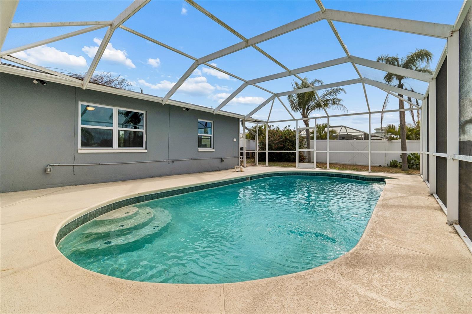 APOLLO BEACH UNIT TWO - Residential