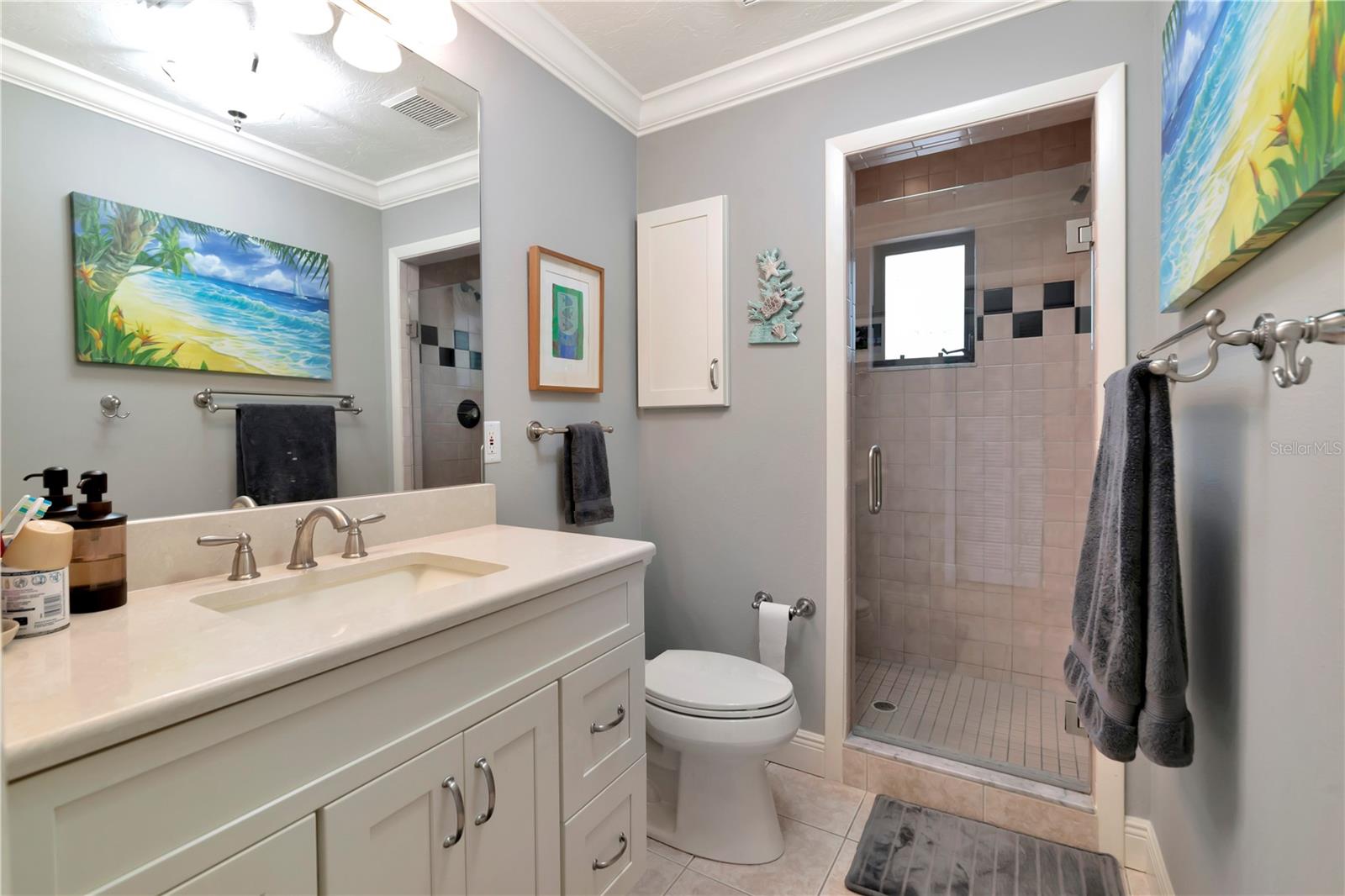 HIDDEN OAKS ESTATES - Residential