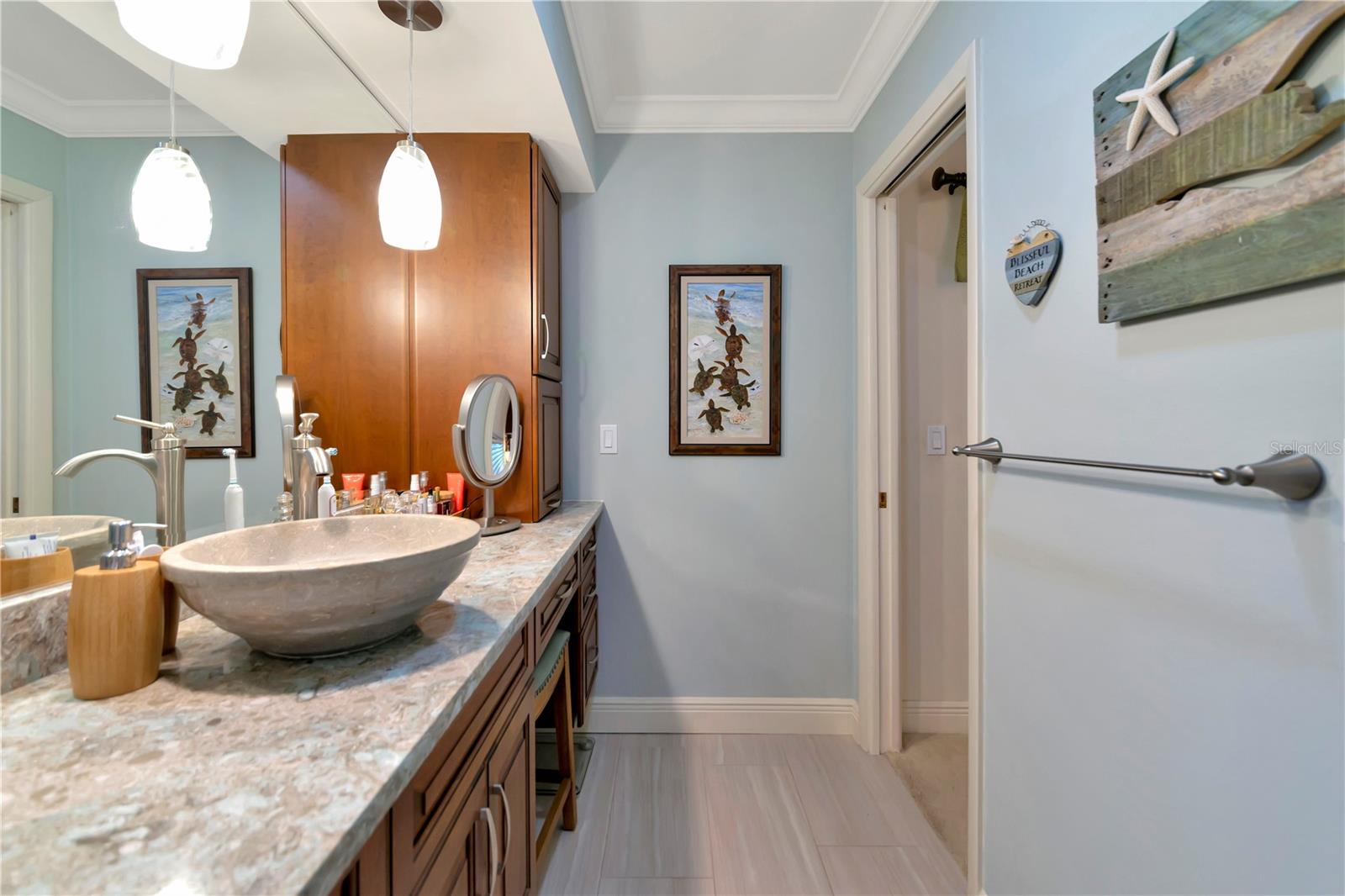 HIDDEN OAKS ESTATES - Residential