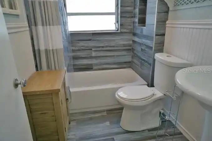 BIDWELLS OAK WOOD ADD - Residential Income