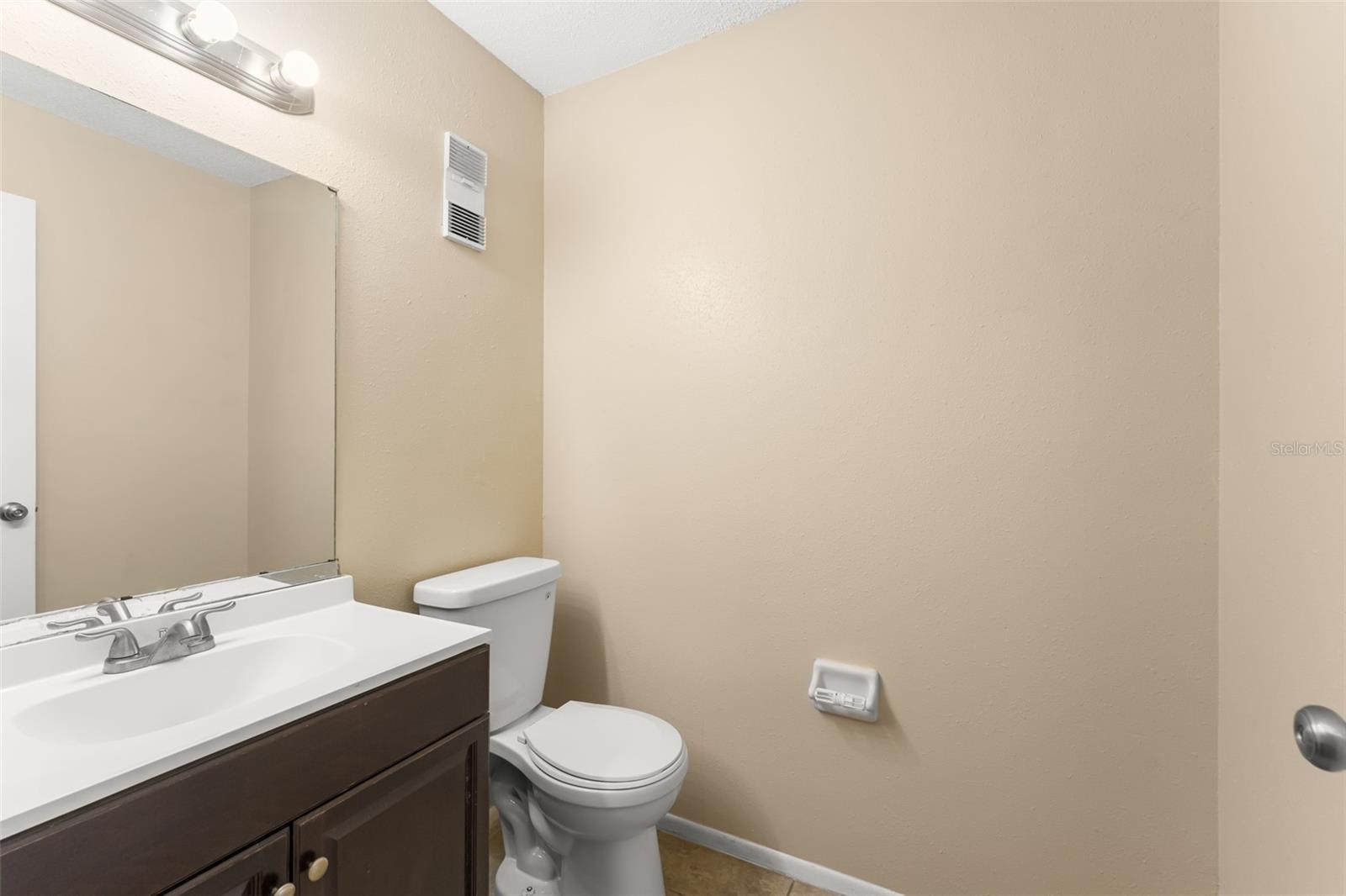 PHEASANT RUN AT ROSEMONT CONDO PH 2 - Residential