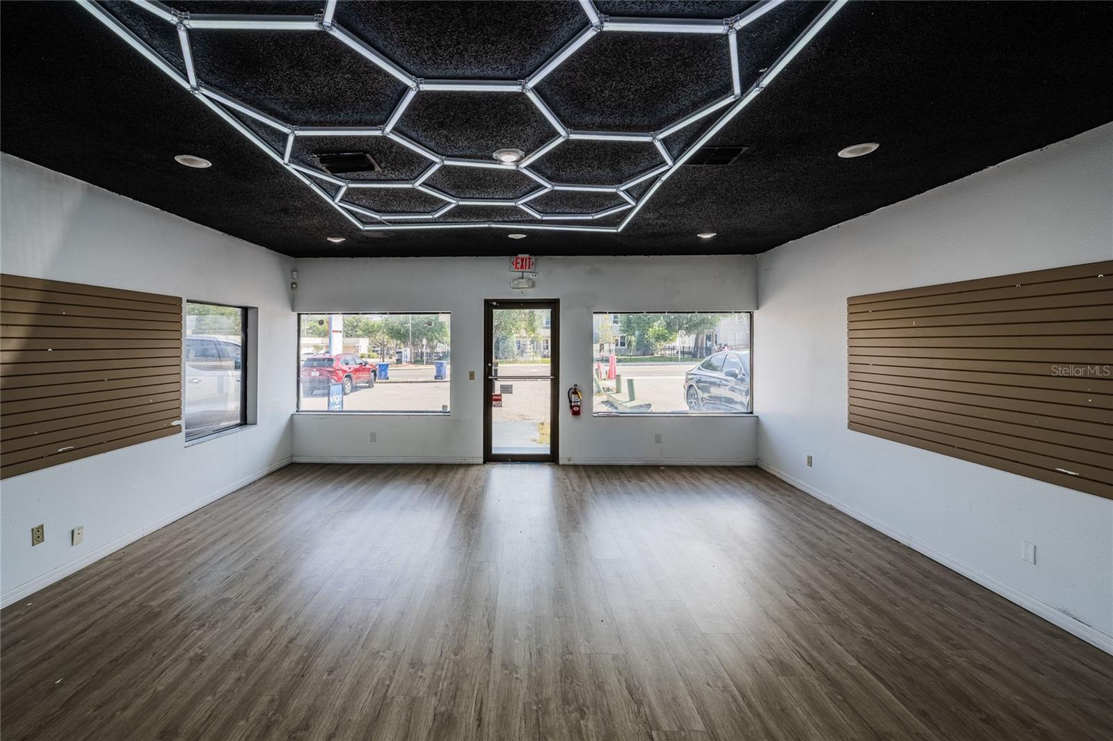 WINTER HAVEN HEIGHTS - Commercial Lease