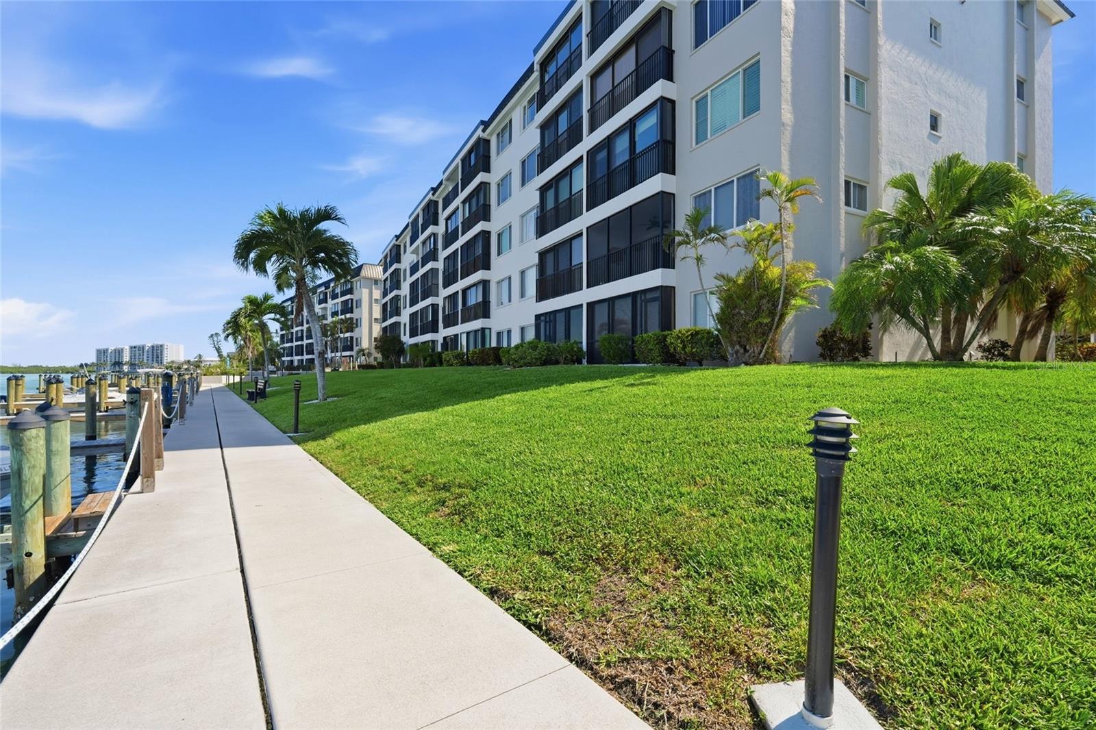 SUNRISE COVE SEC 3 - Residential