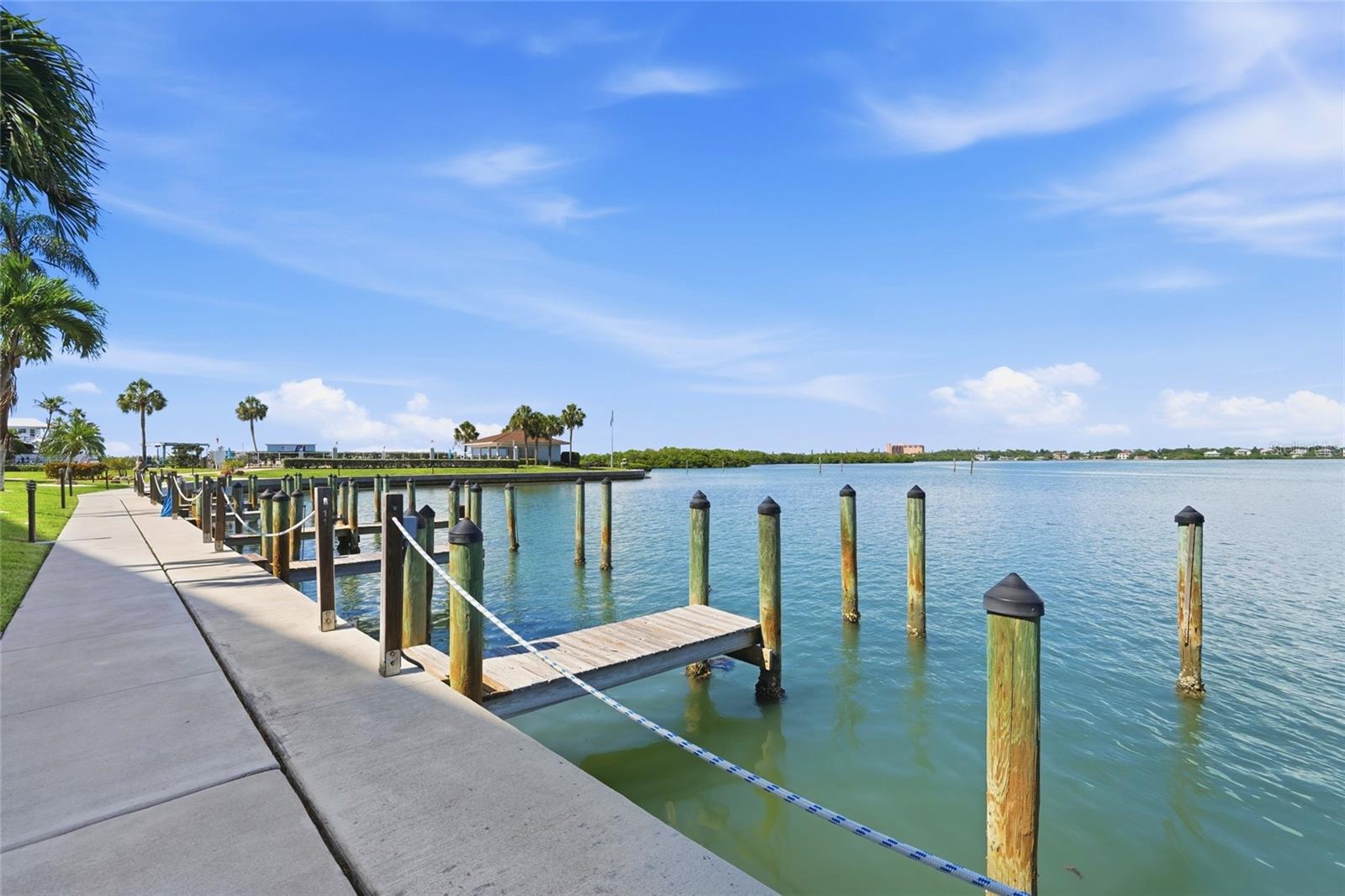 SUNRISE COVE SEC 3 - Residential