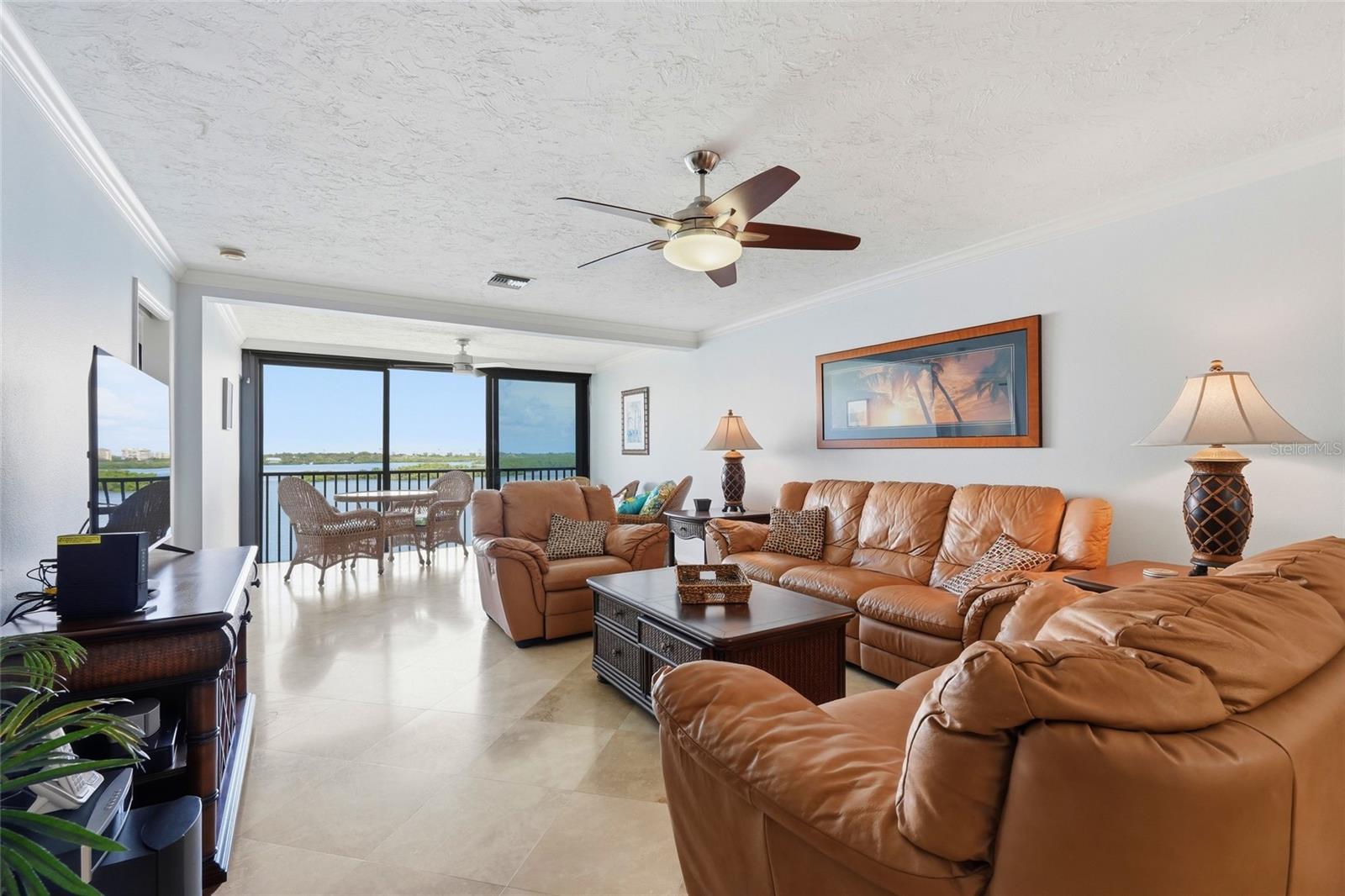 SUNRISE COVE SEC 3 - Residential