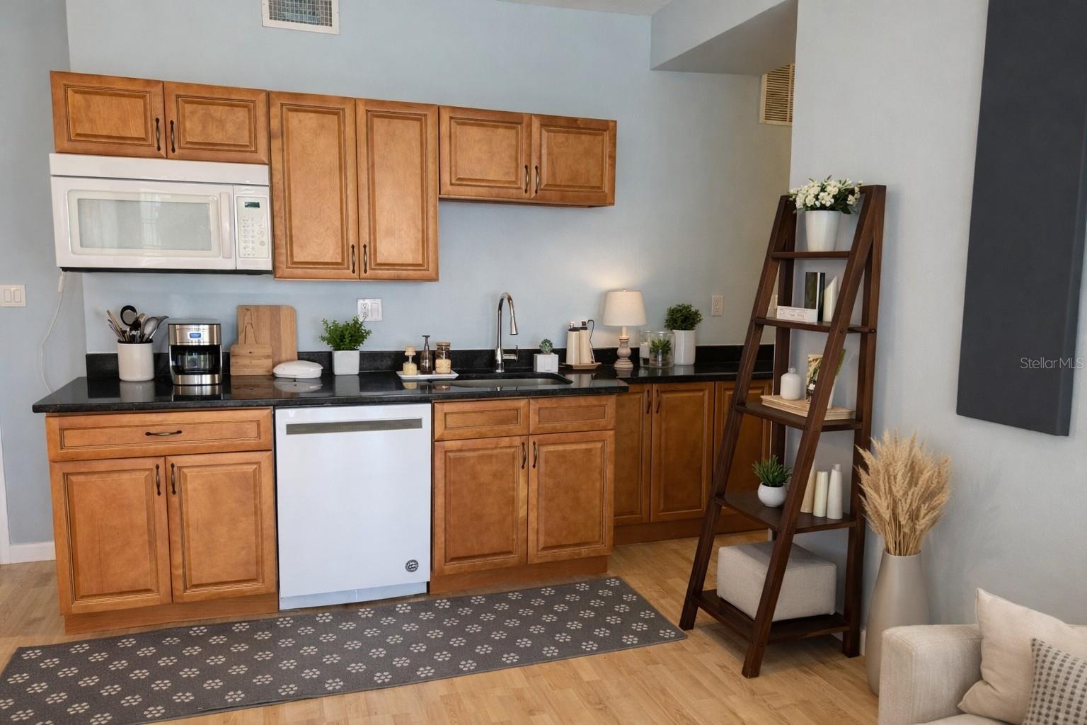 EUROPEAN VILLAGE COMM CONDO - Residential
