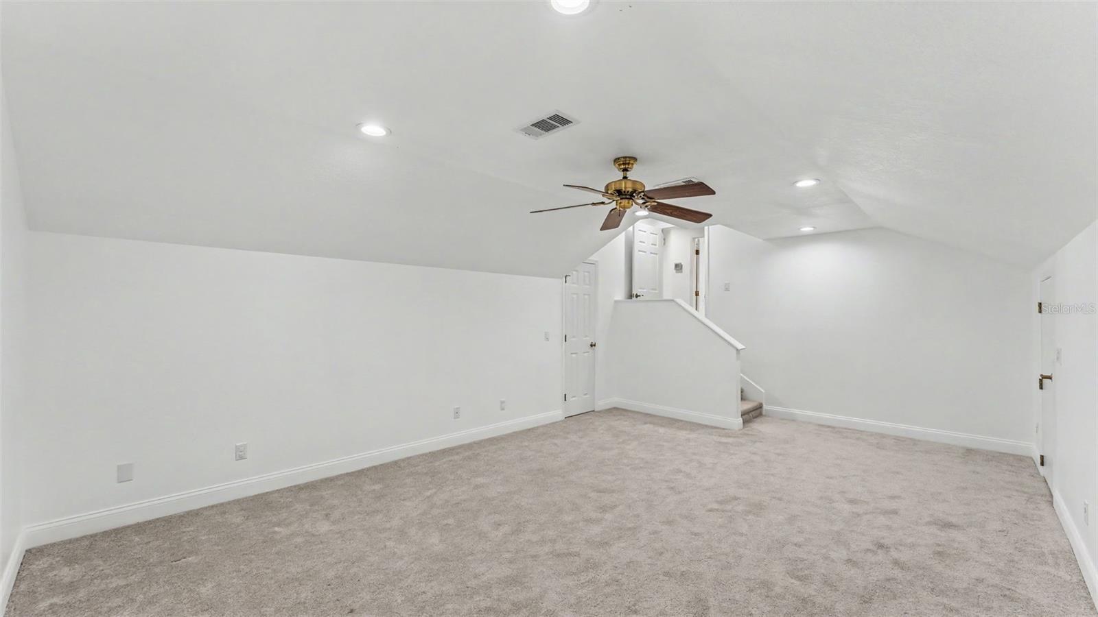 EAGLEBROOKE PH 02 - Residential
