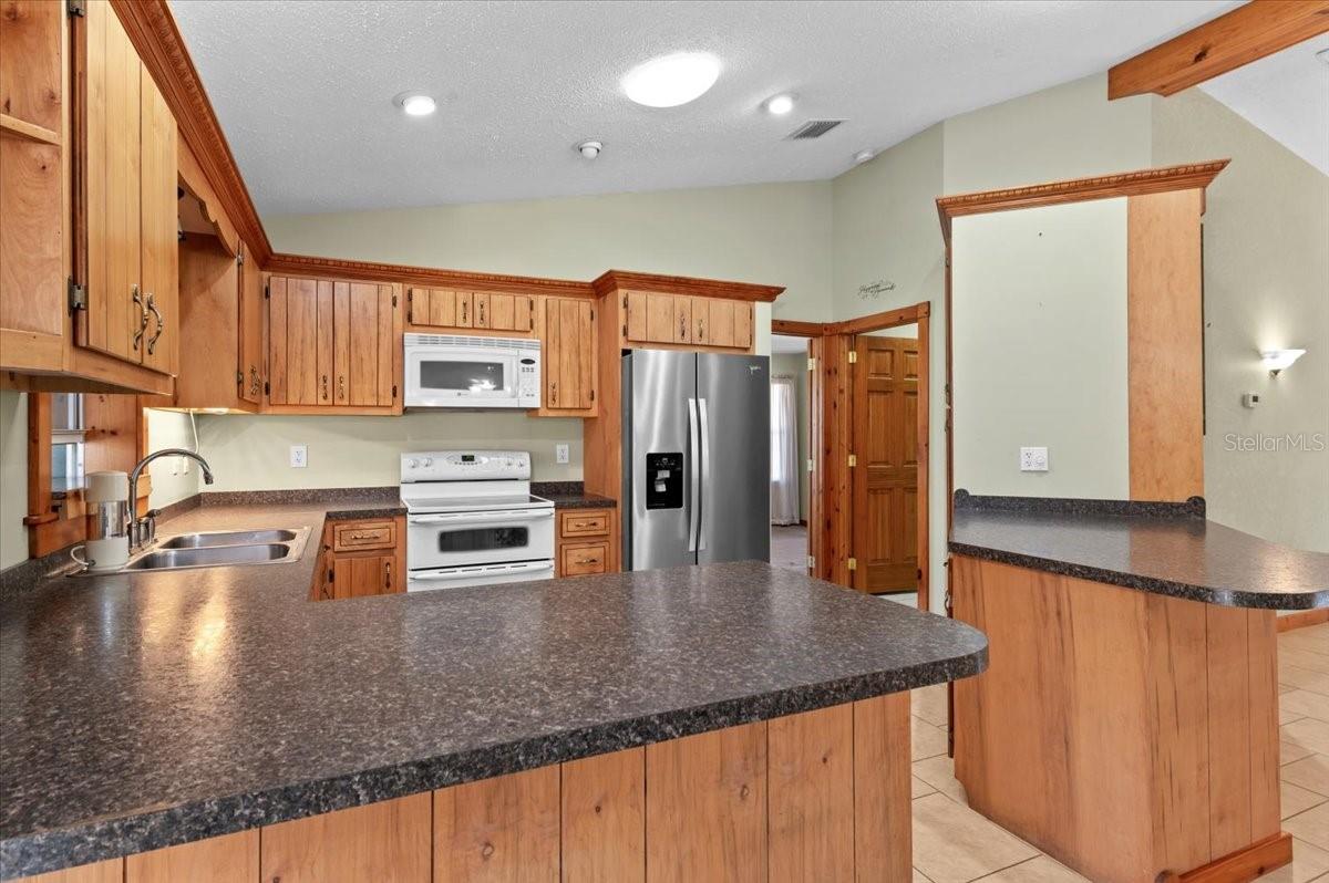 BAHIA VISTA HEIGHTS - Residential