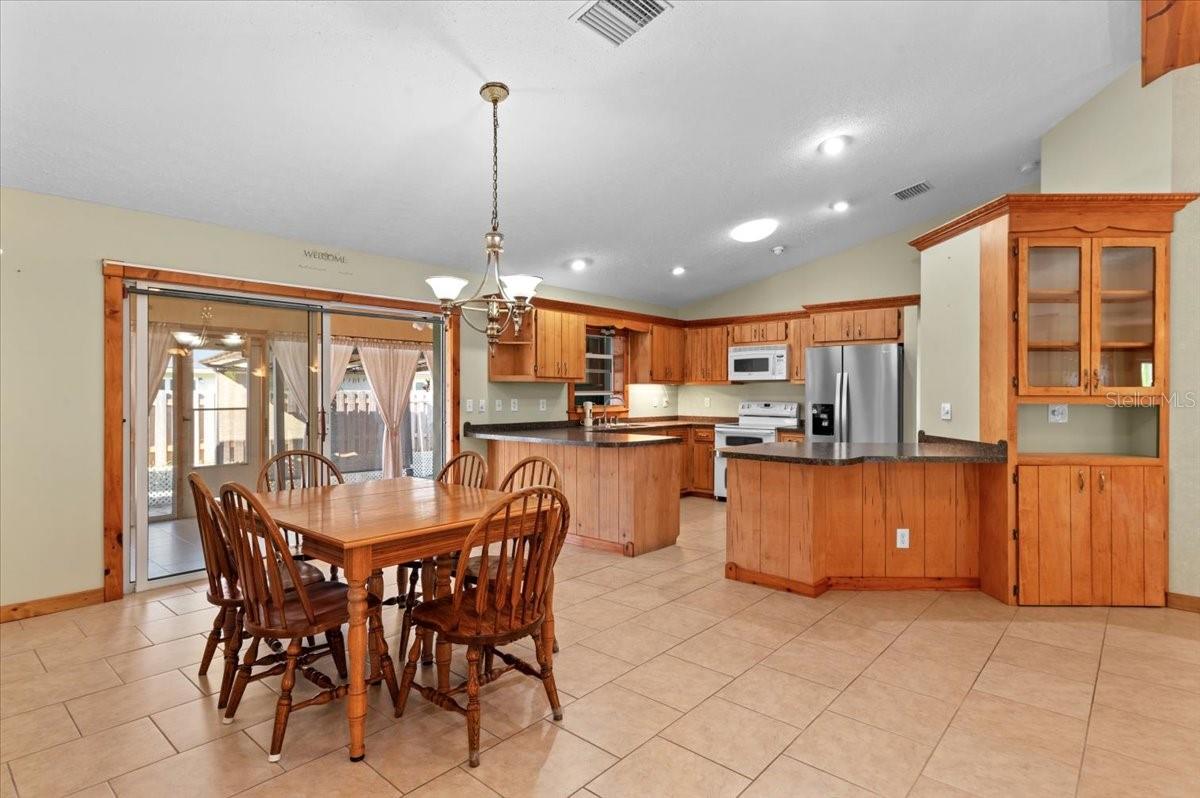BAHIA VISTA HEIGHTS - Residential