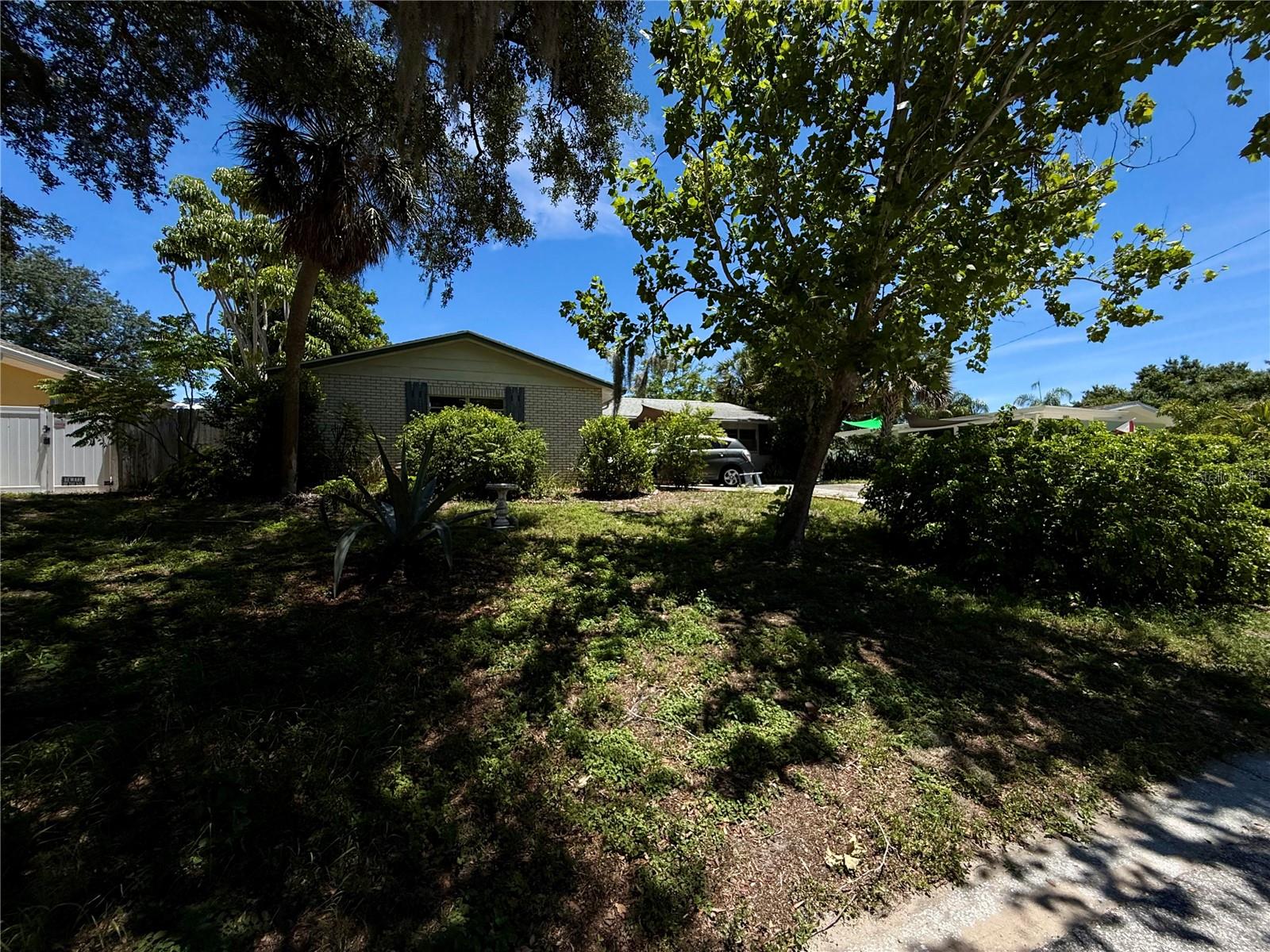 KAREN ACRES - Residential