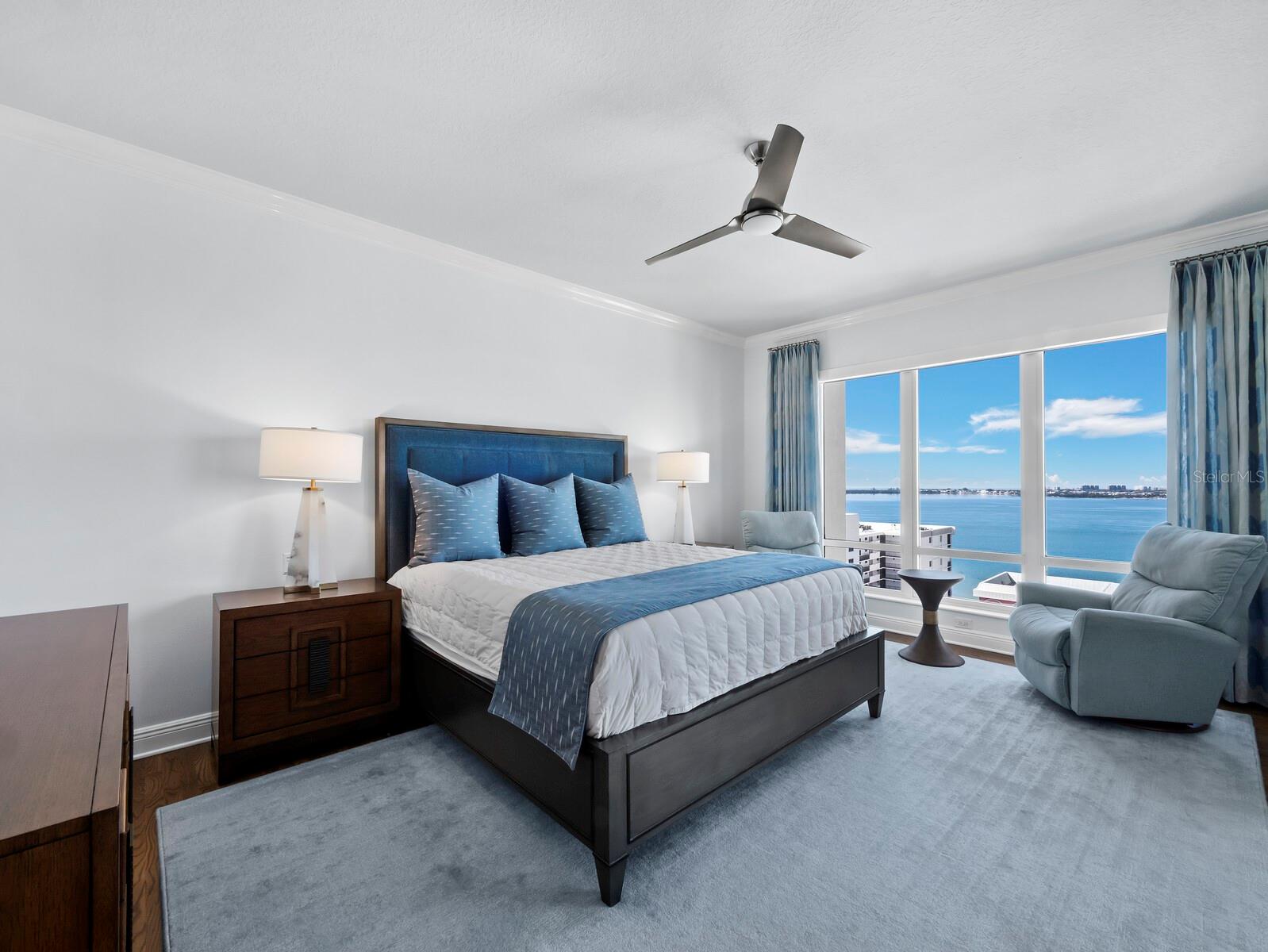 THE TOWER RESIDENCES - Residential