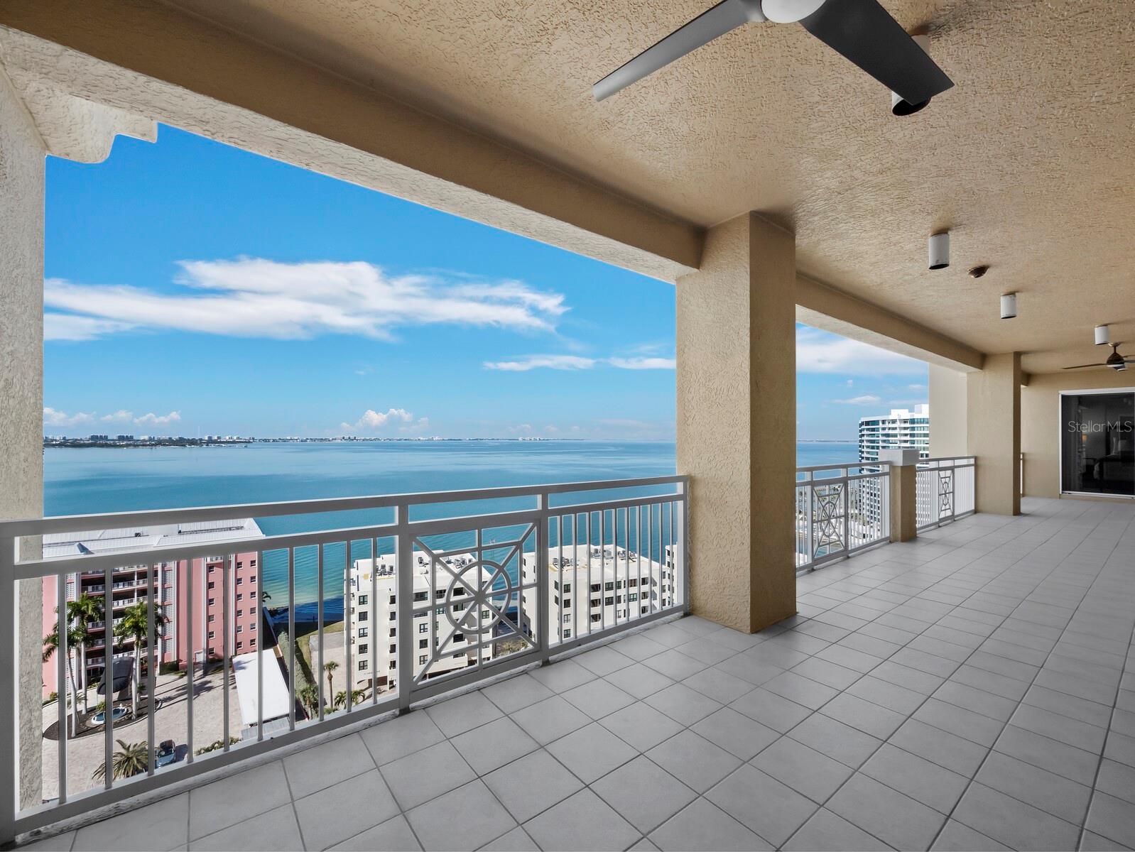 THE TOWER RESIDENCES - Residential