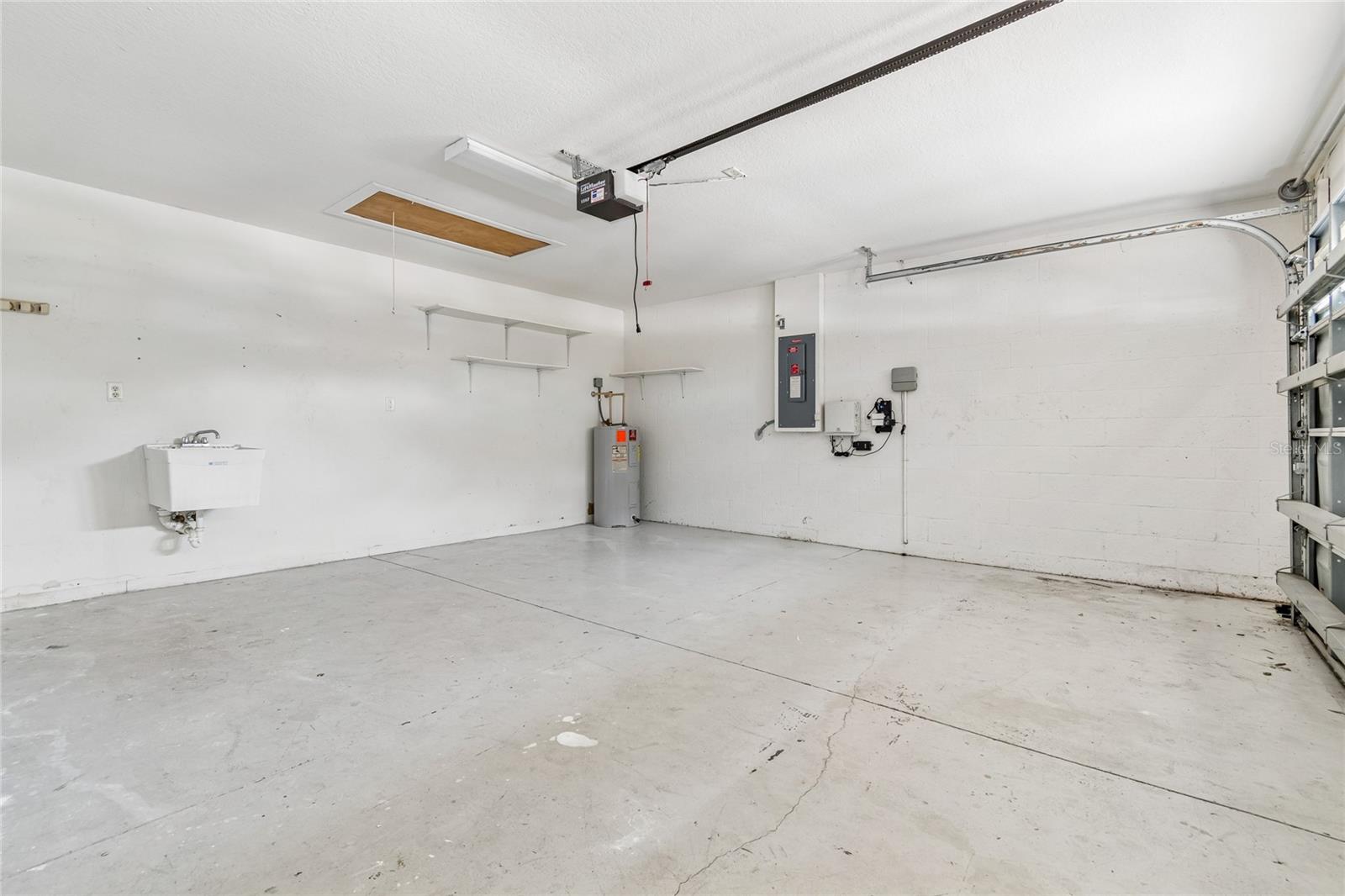 COLLEGE CHASE PH 1 - Residential