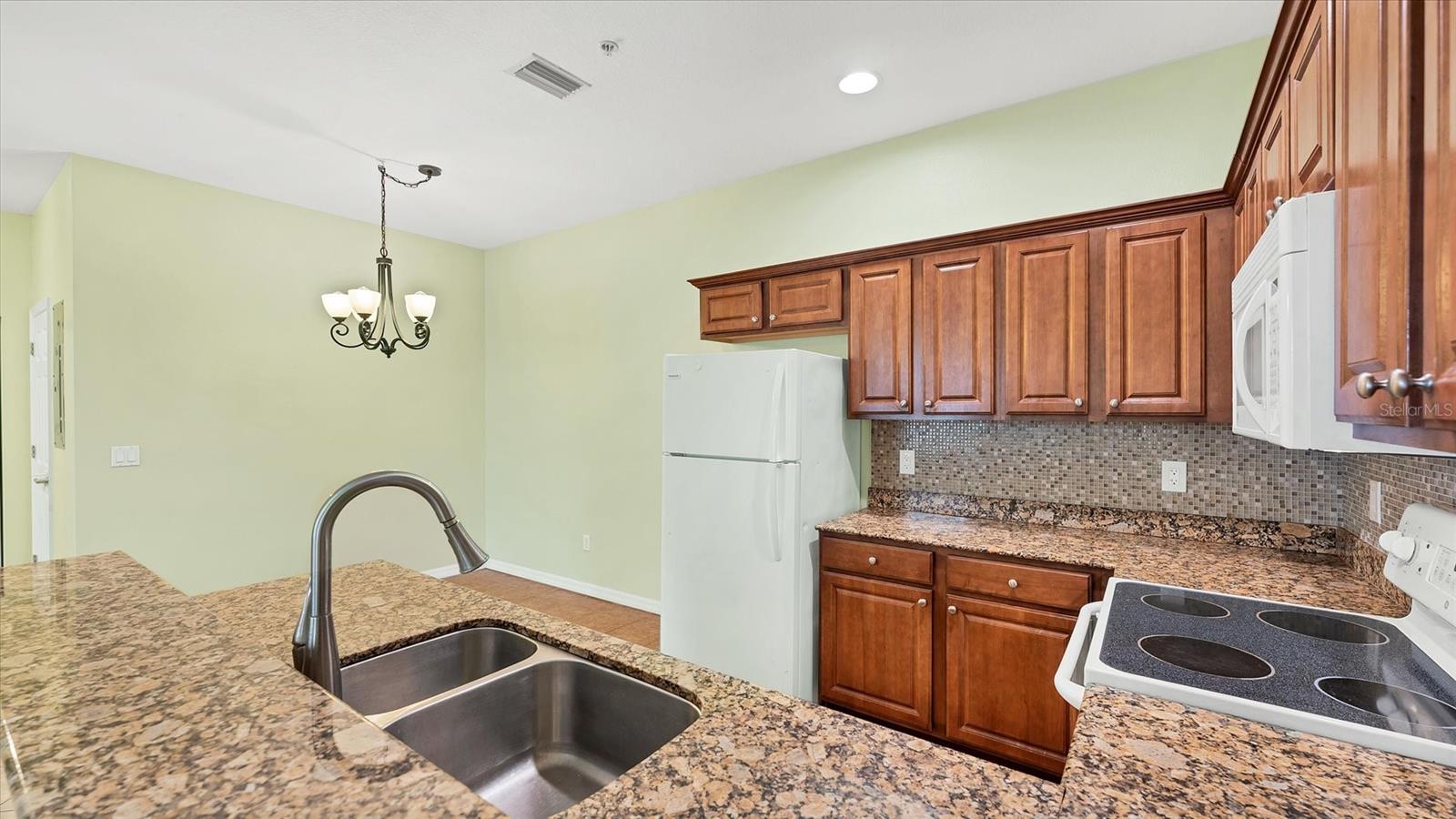 RIVER PRESERVE - Residential