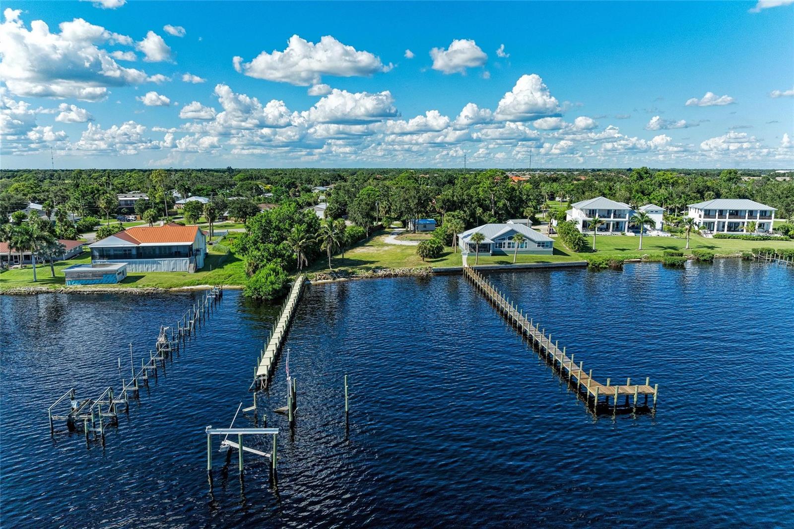 PUNTA GORDA ISLES - Land