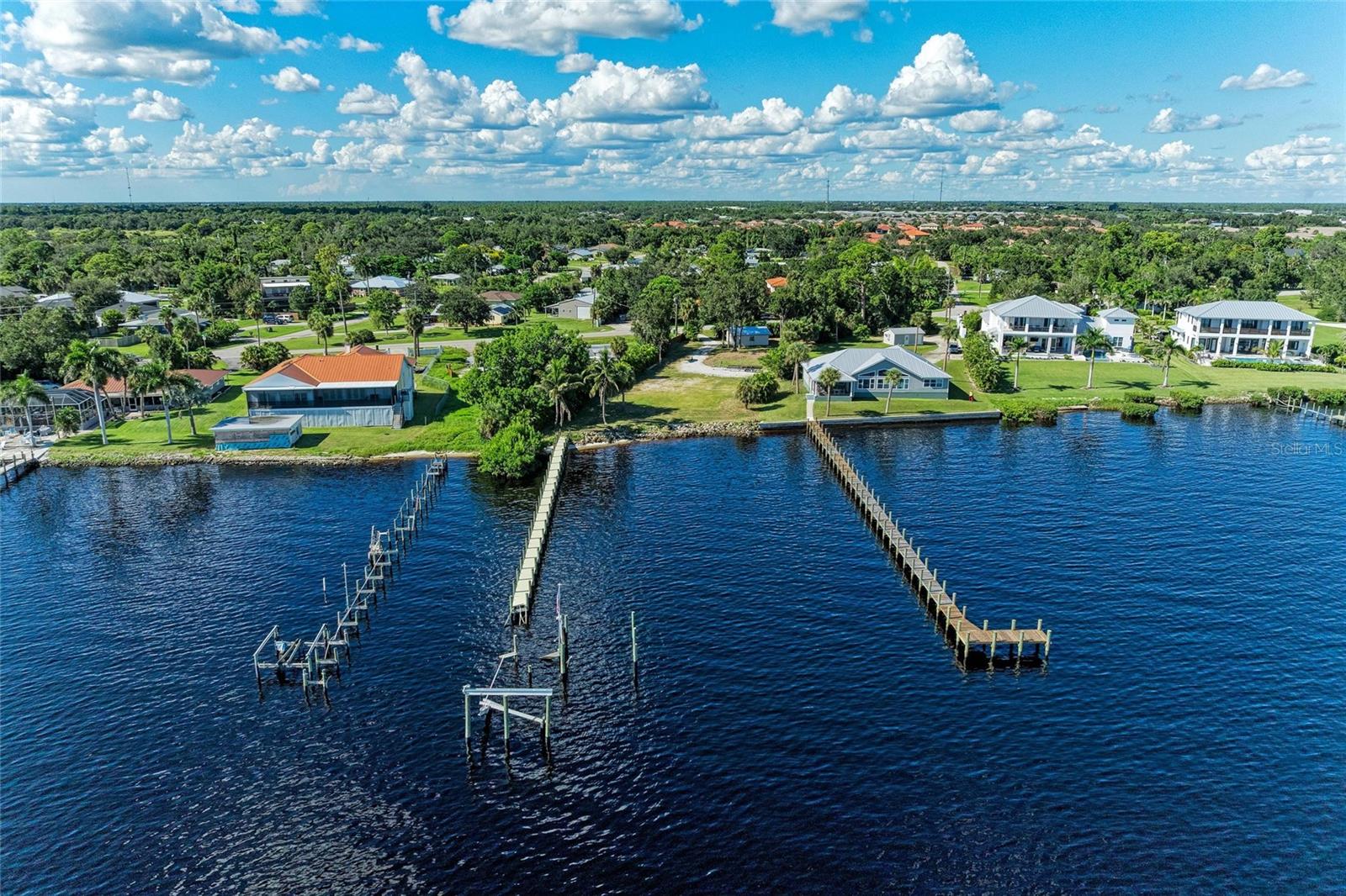 PUNTA GORDA ISLES - Land
