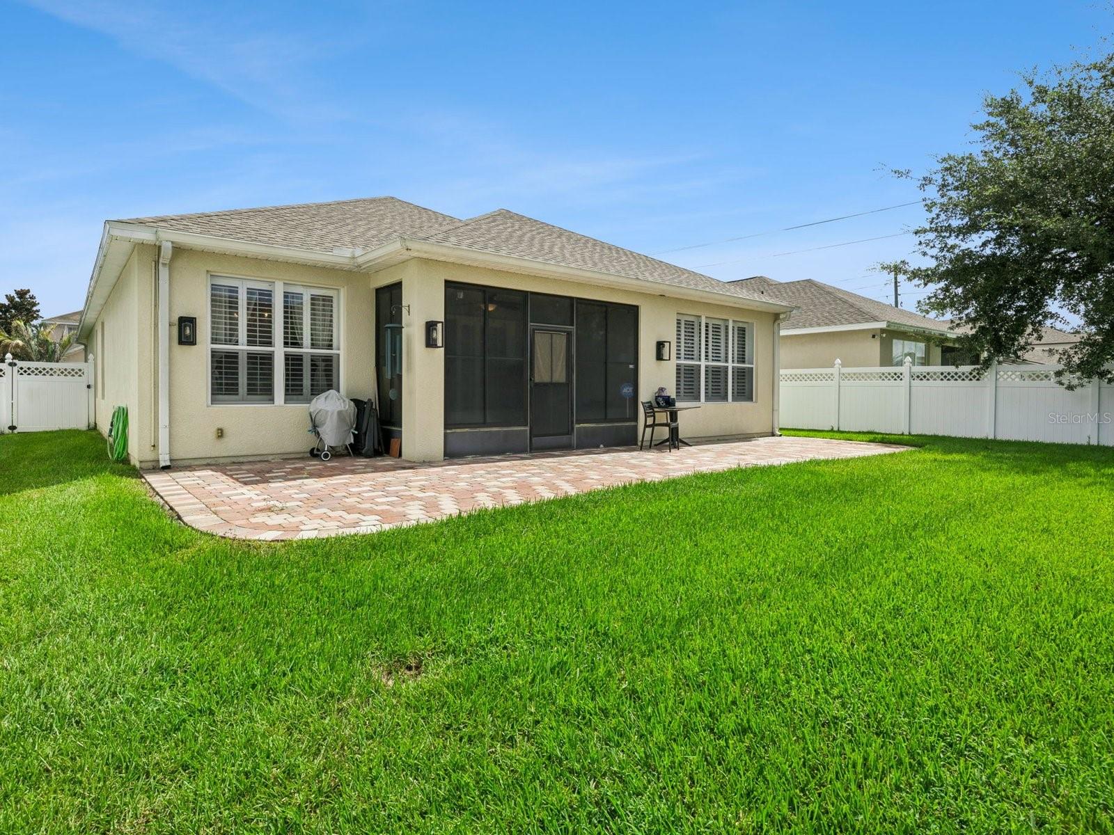 LAKE SAWYER SOUTH PH 01 - Residential