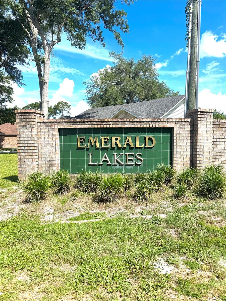 ARBOR GREENE/EMERALD LAKES - Residential