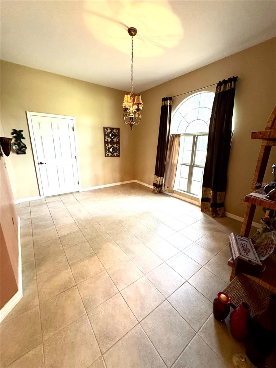 ARBOR GREENE/EMERALD LAKES - Residential