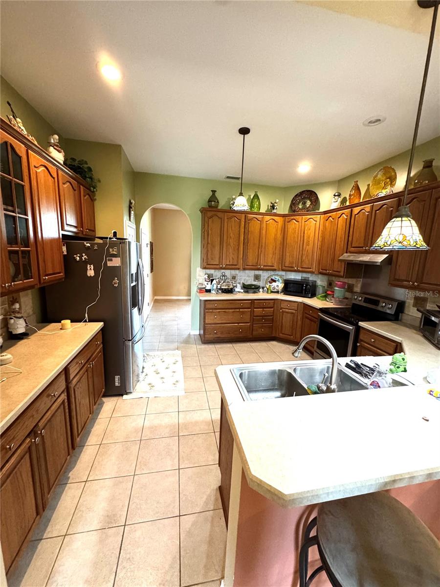 ARBOR GREENE/EMERALD LAKES - Residential
