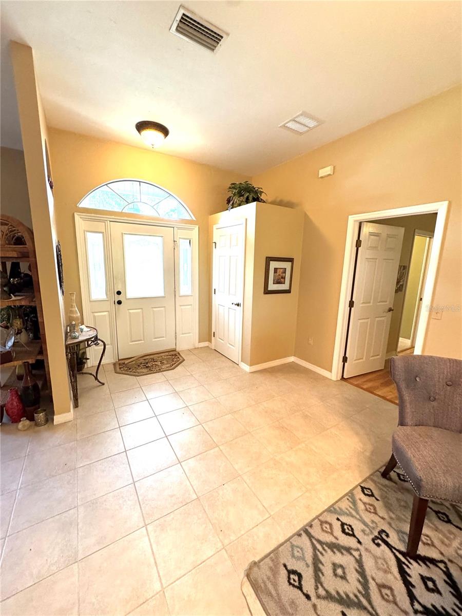 ARBOR GREENE/EMERALD LAKES - Residential