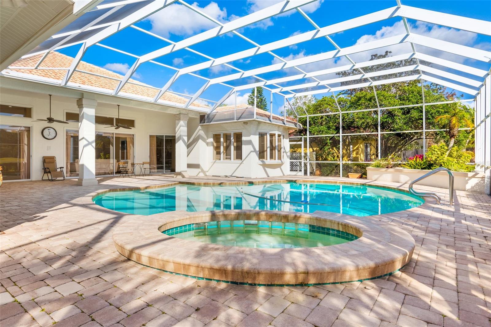 FAIRWAY VILLAGE - Residential Lease