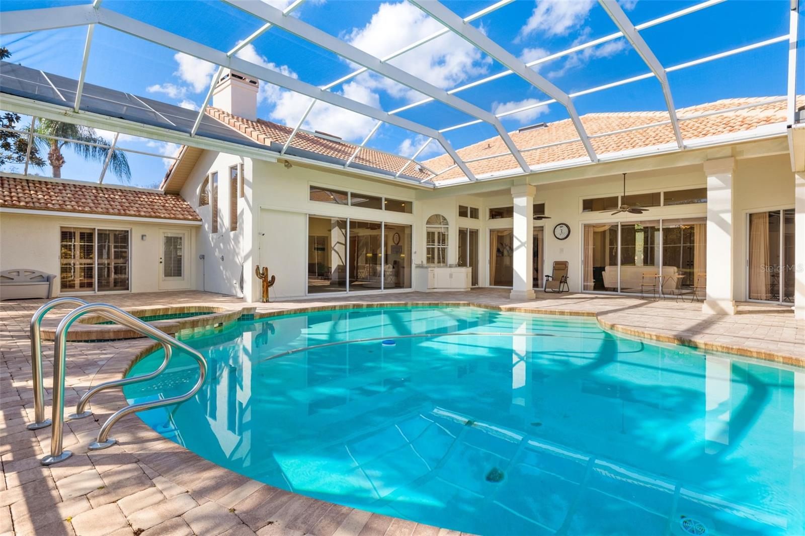 FAIRWAY VILLAGE - Residential Lease