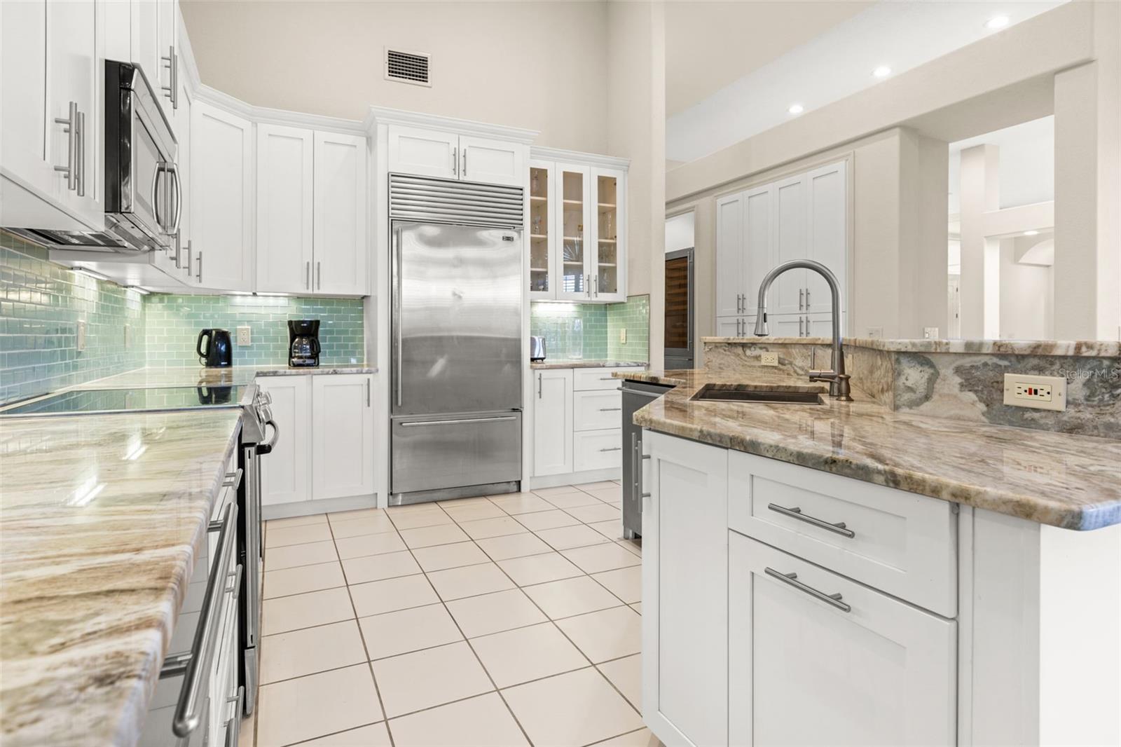 FAIRWAY VILLAGE - Residential Lease