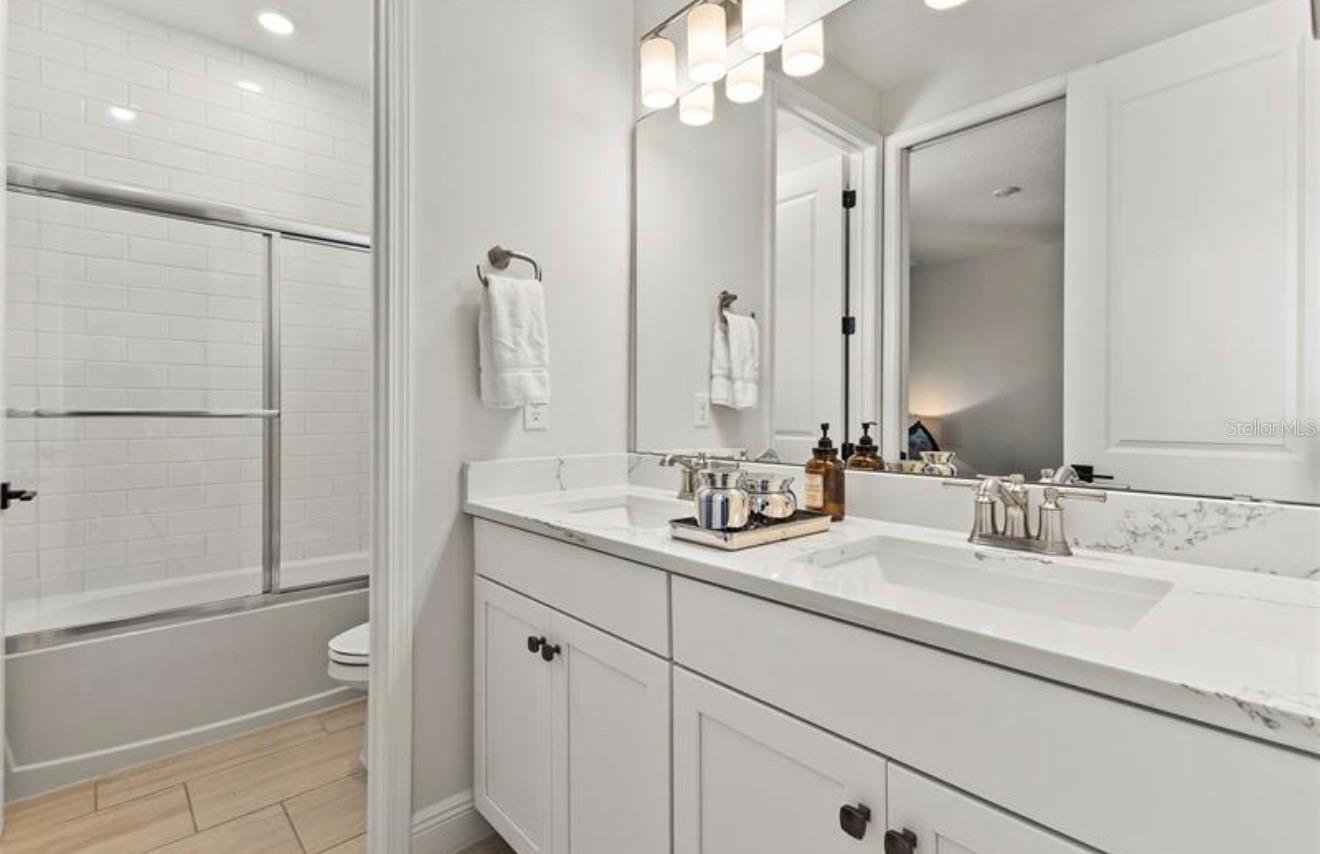 BELLA COLLINA WEST SUB - Residential