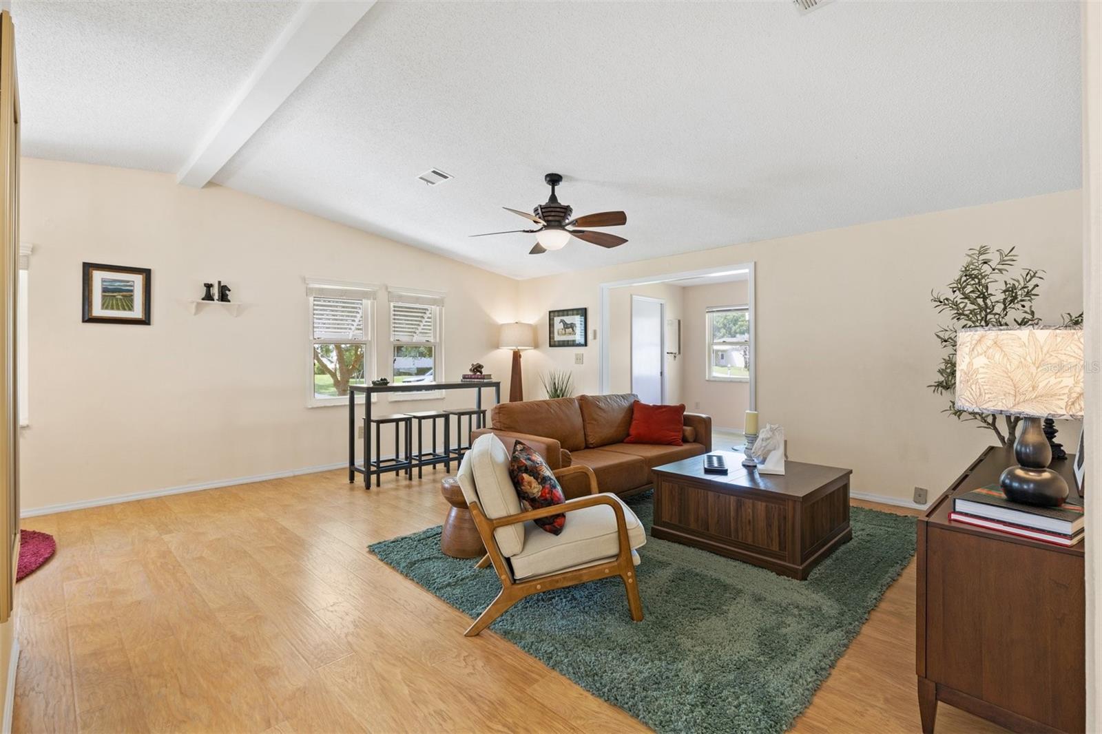 LADY LAKE ORANGE BLOSSOM GARDENS UNIT 09 - Residential