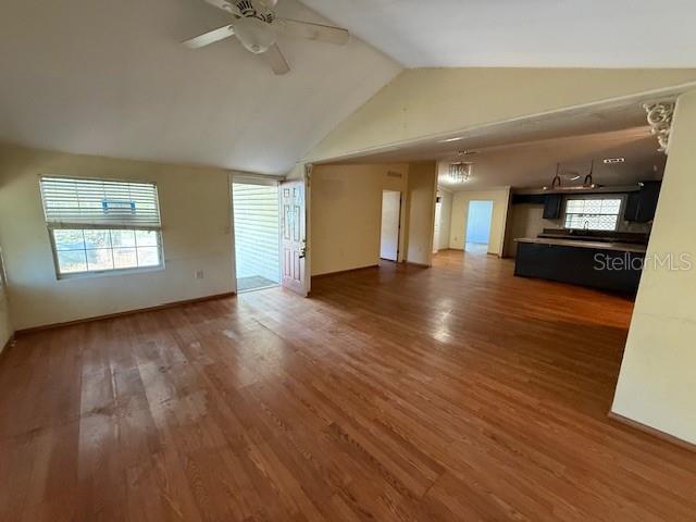 CAMELOT - Residential