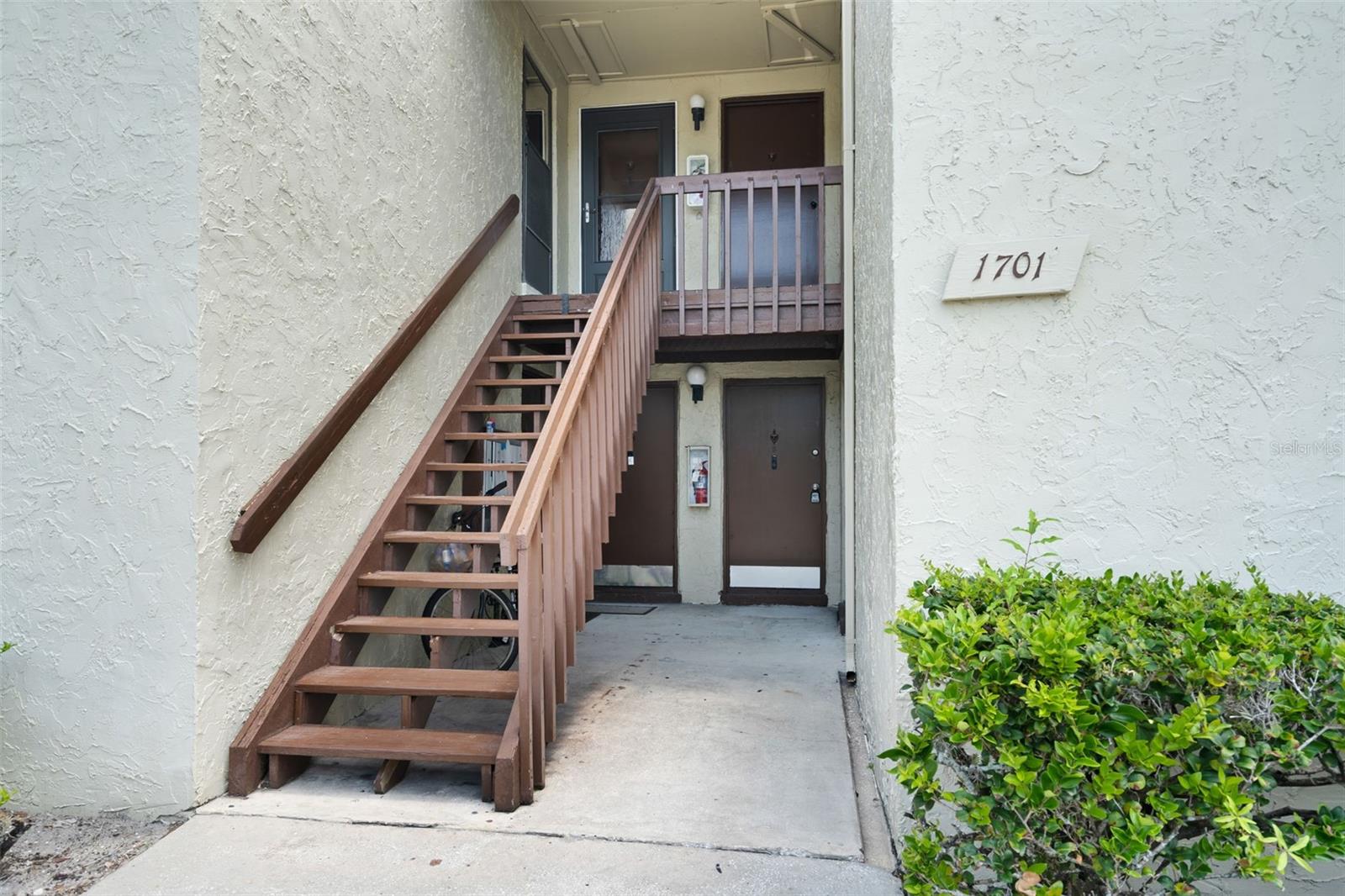 WOODSIDE VILLAGE CONDO - Residential